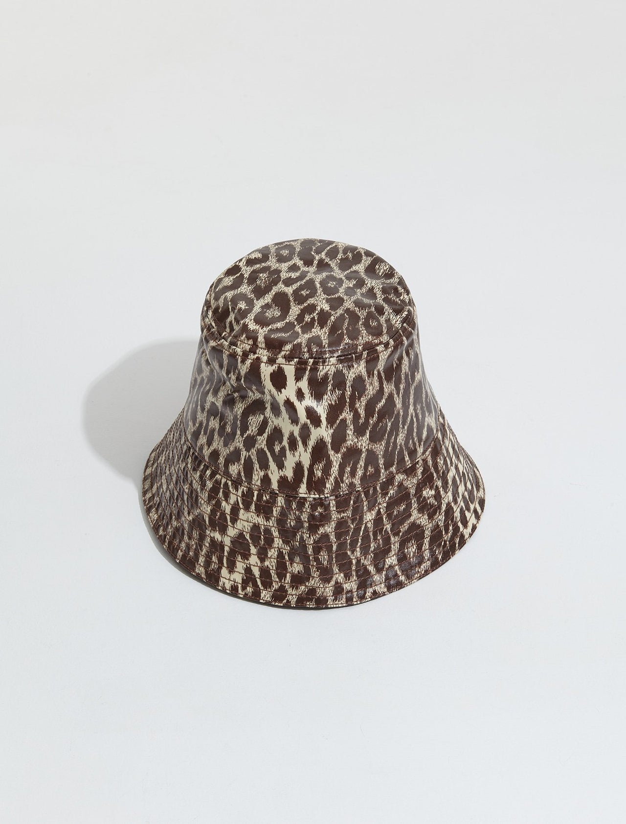 Printed Leopard Bucket Hat in Leopard