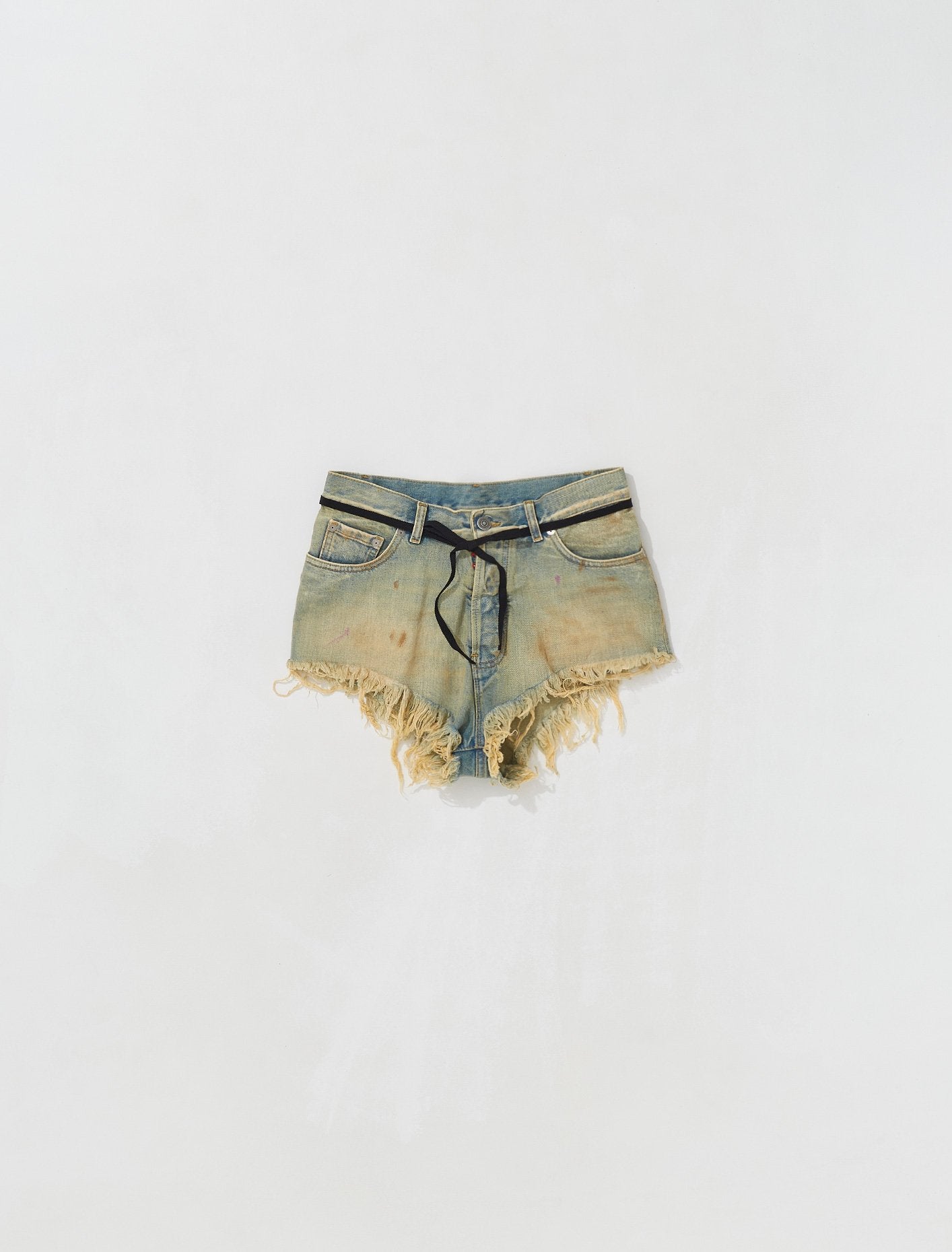 Denim Cut-Off Shorts in Dirty Wash