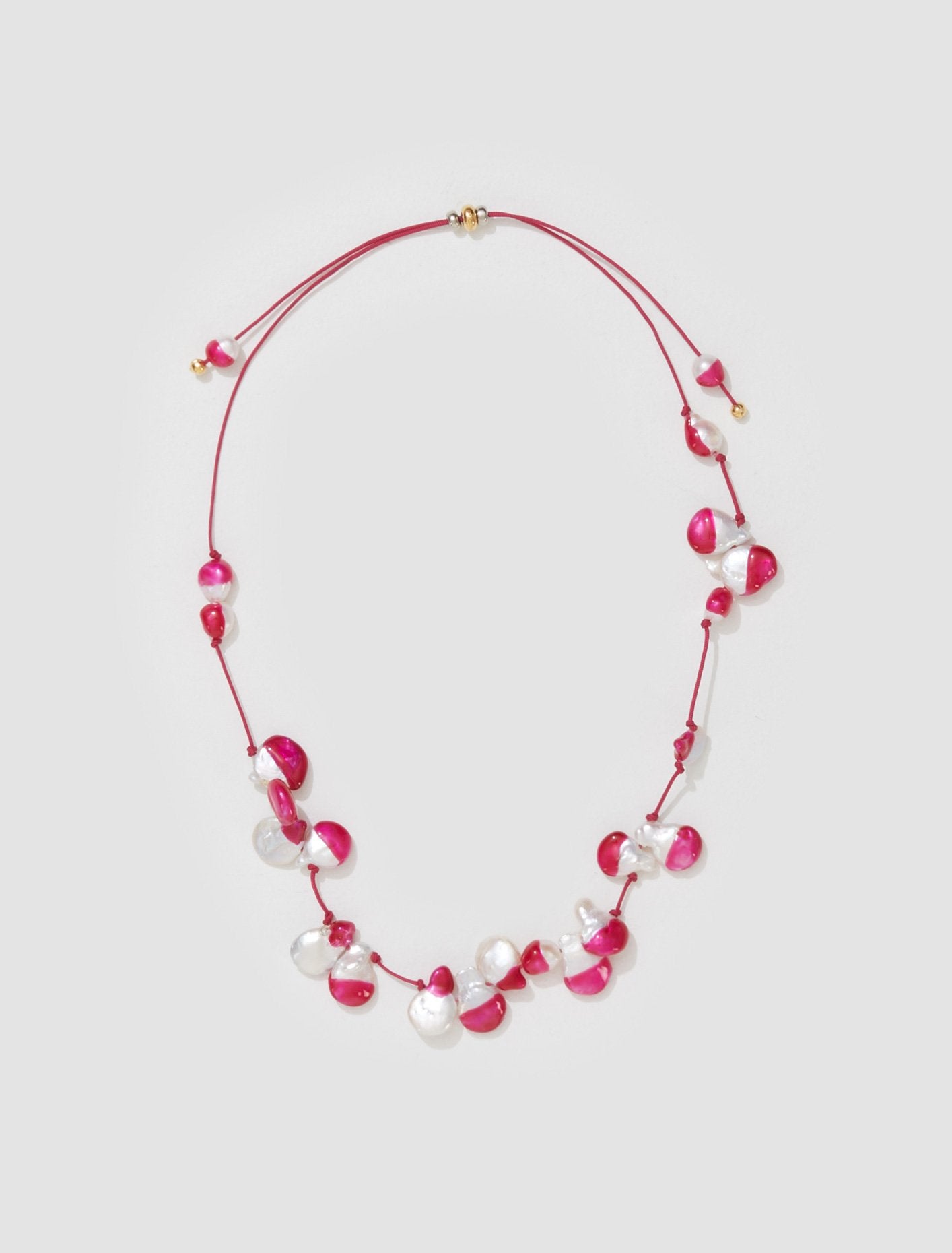 Vacanza Pearl Necklace in Cherry Pink