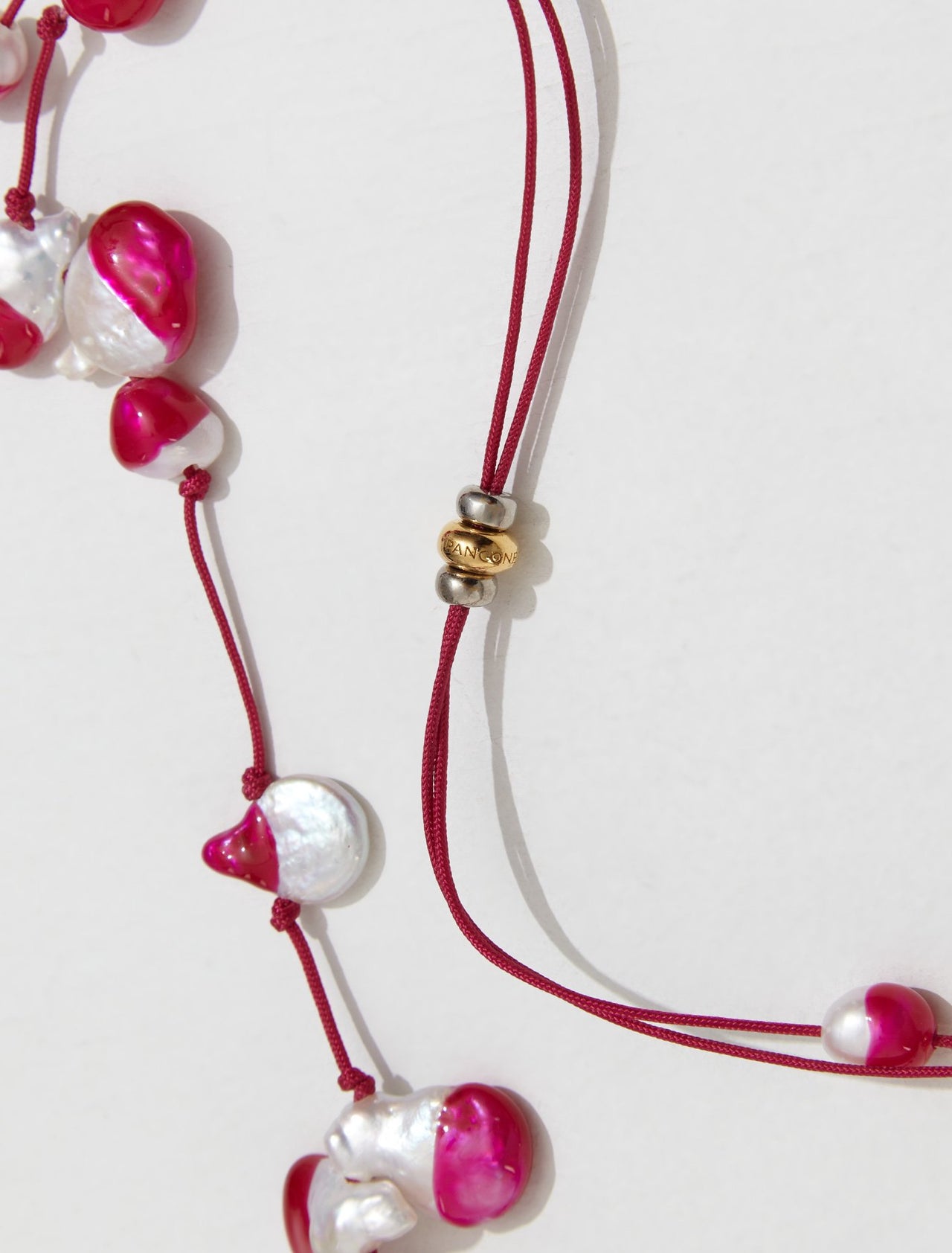 Vacanza Pearl Necklace in Cherry Pink