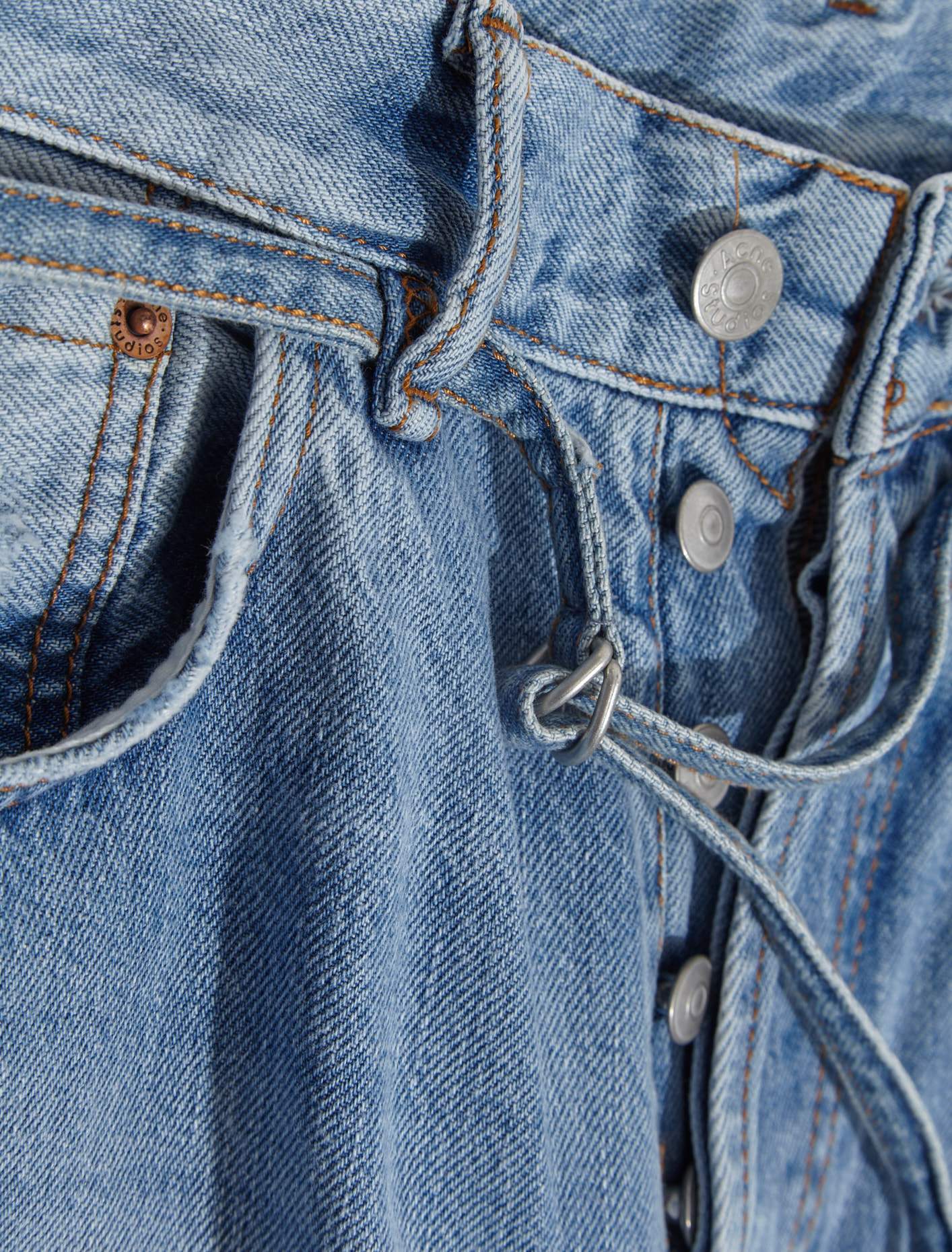 1991 Toj Loose Fit Jeans in Light Blue