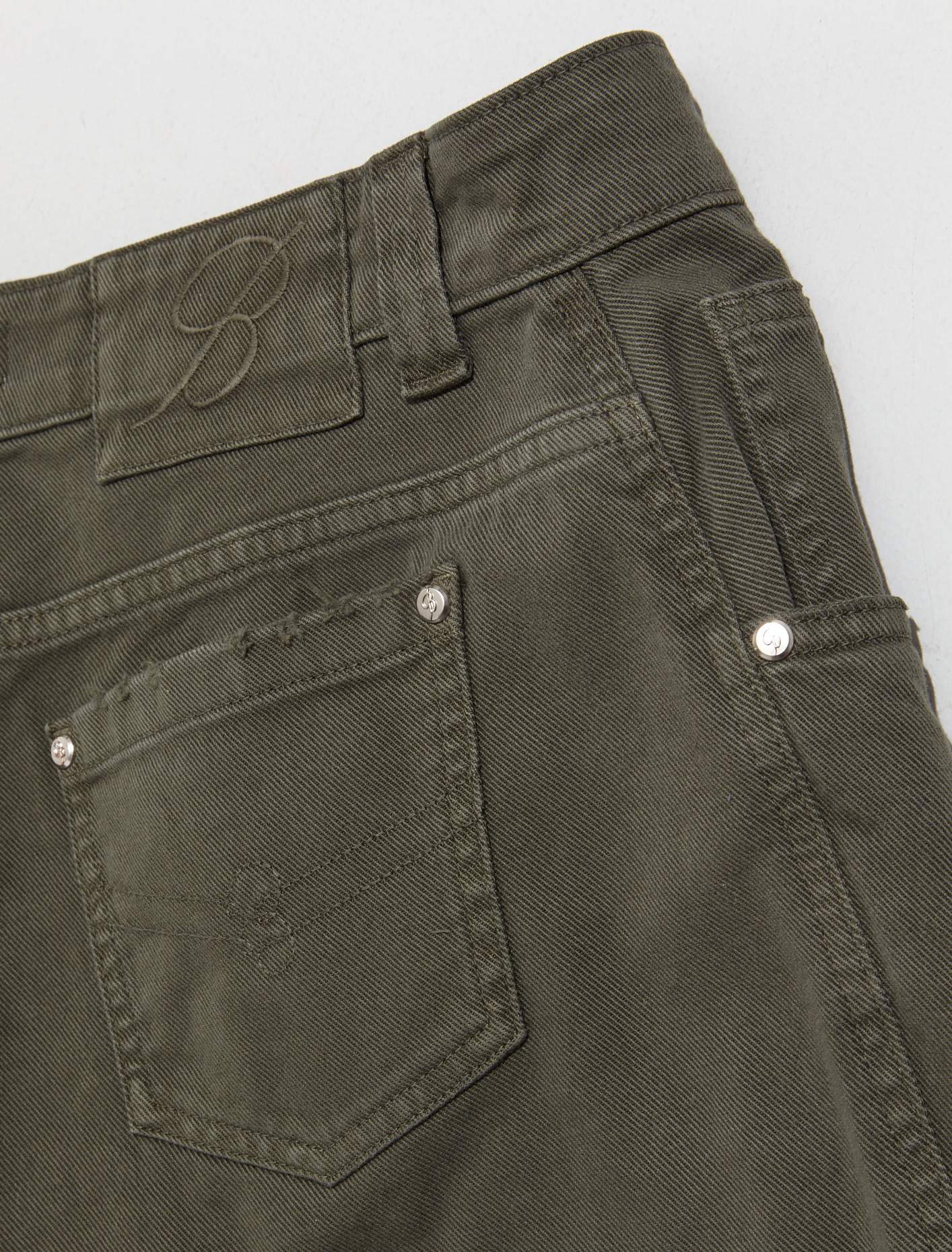 Cargo Jeans in Dark Olive