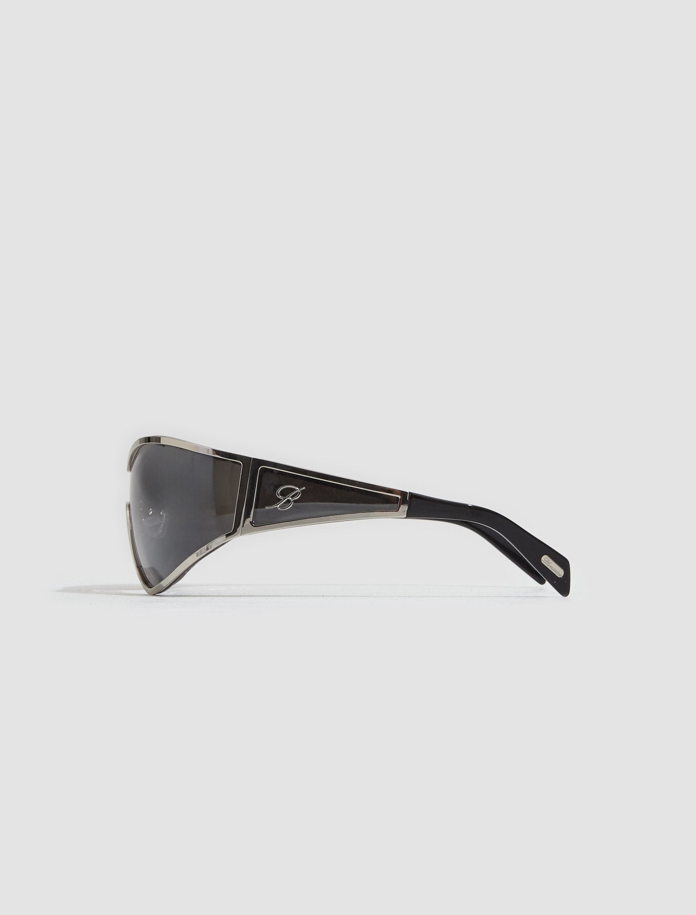 Full Lens Wrap Sunglasses in Carbon Silver