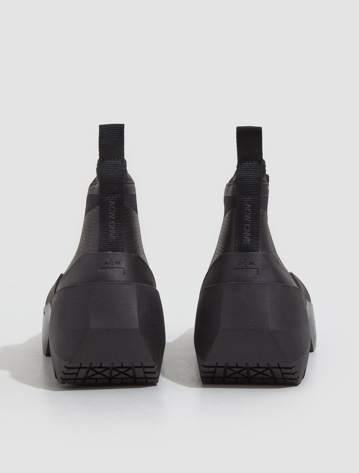 x A-COLD-WALL* Geo Forma Boot Hi in Black