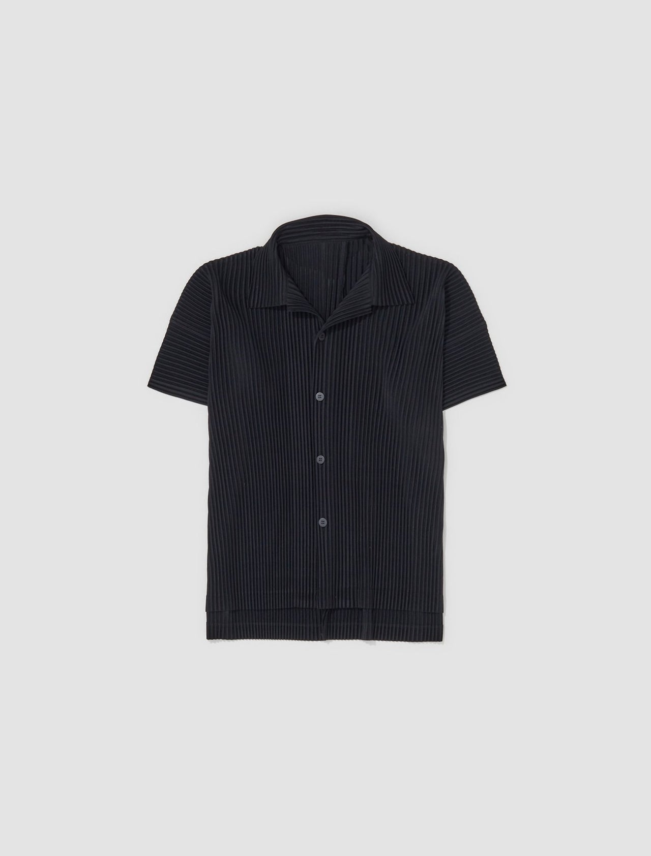 Pleated Shirt in Black