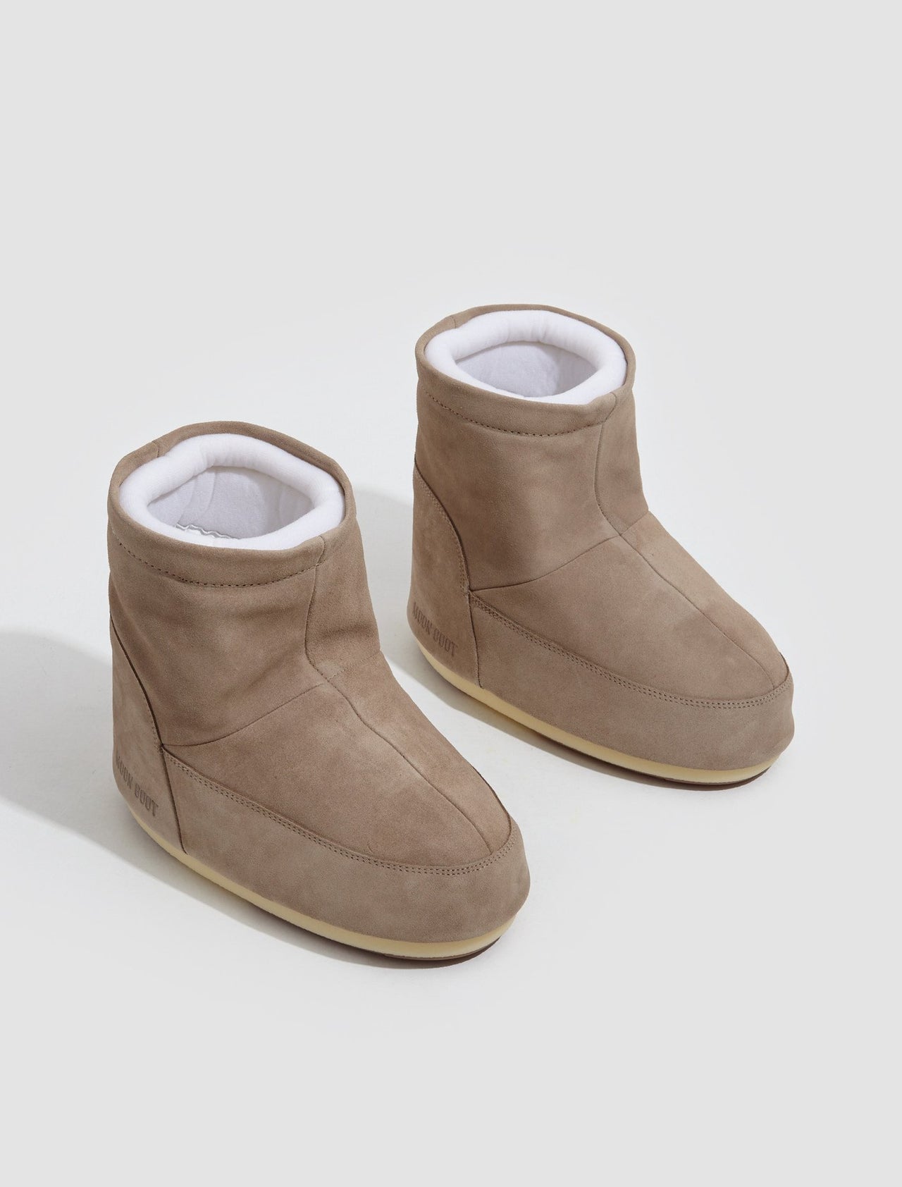 Moon Boot Icon Low Nolace Suede in Sand