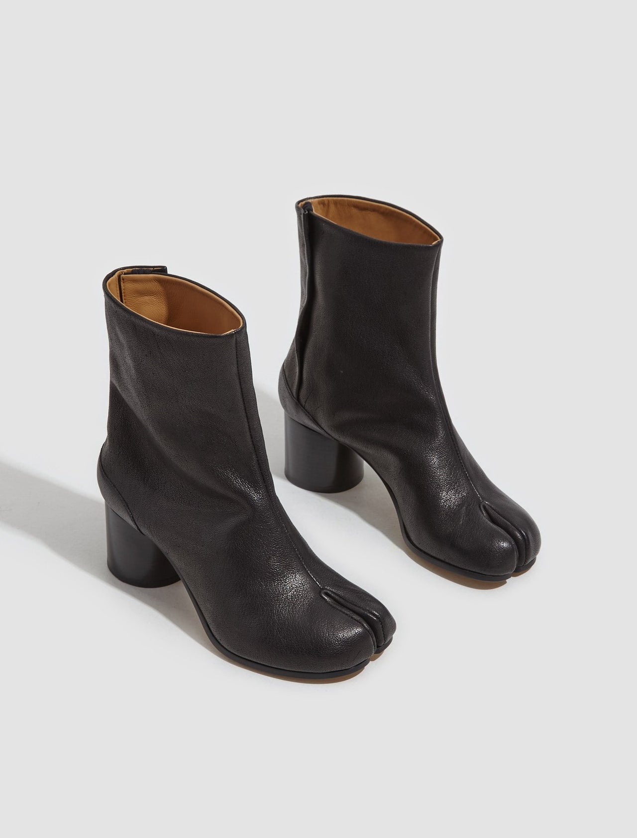 Tabi Grainy Leather Ankle Boots in Black