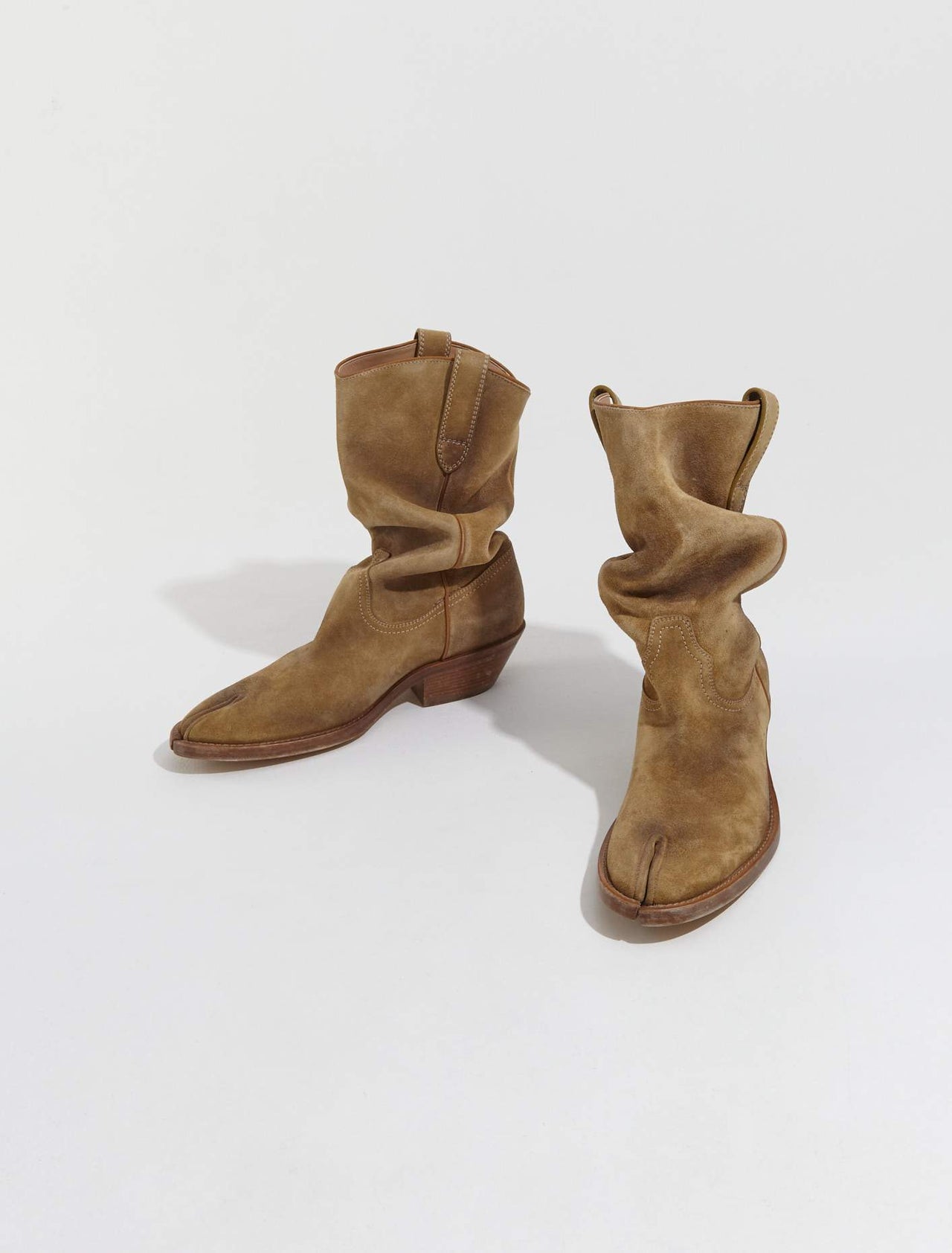 Tabi Western Boots in Medal Bronze