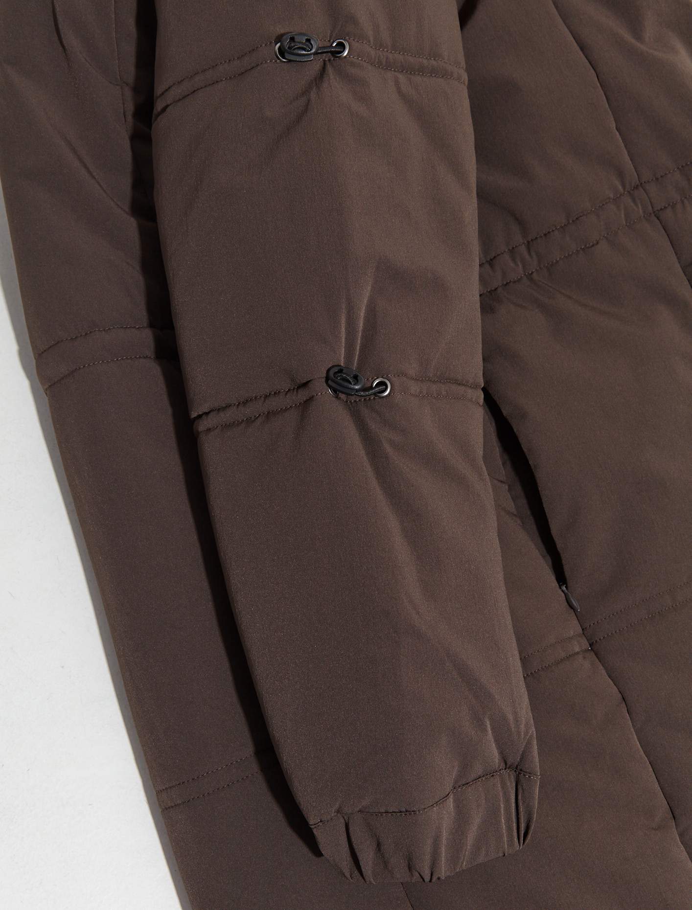 Mist External Puffer Coat in Dark Brown