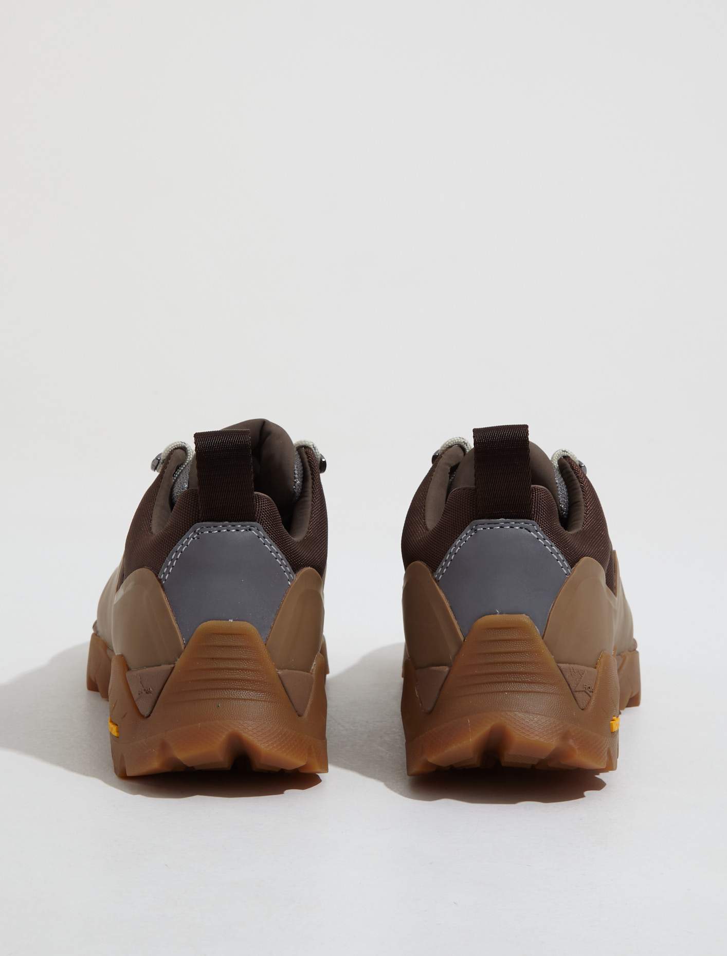 Katharina Low Sneaker in Brown Gum