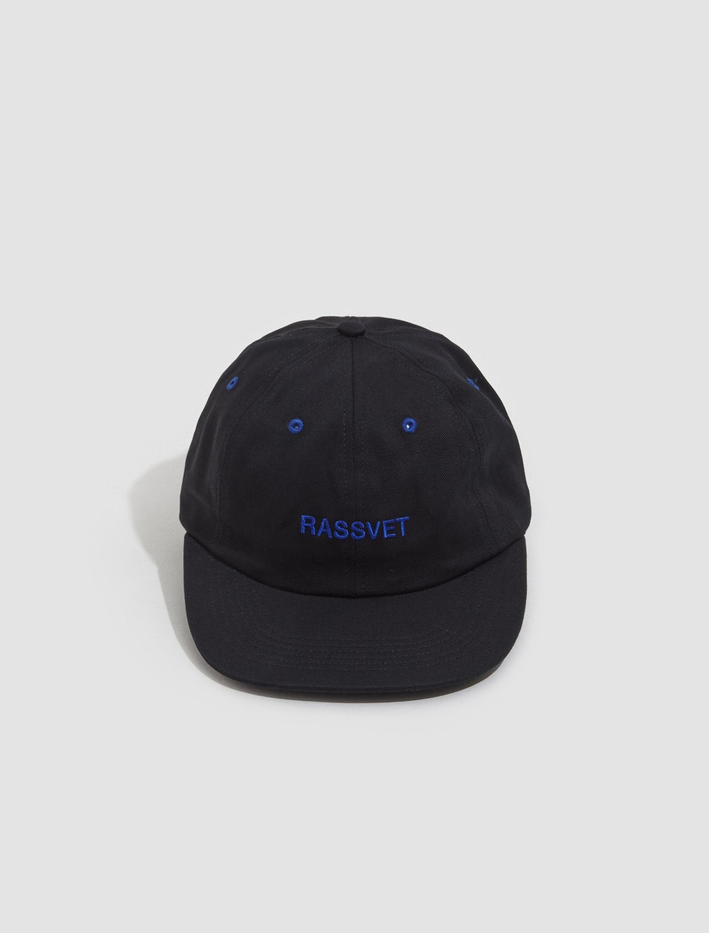 Woven 6-Panel Logo Cap in Black