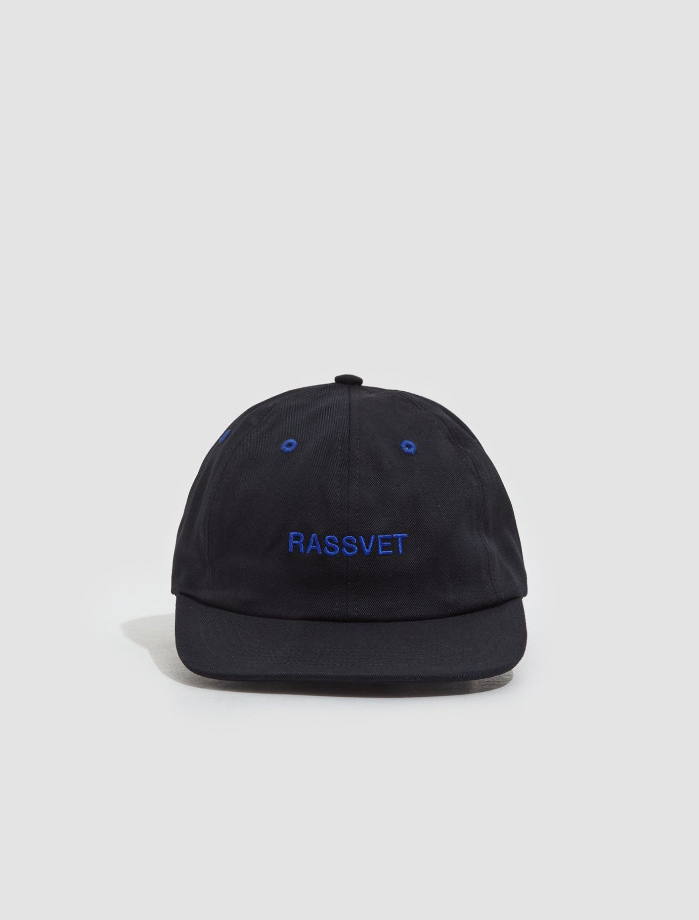 Woven 6-Panel Logo Cap in Black