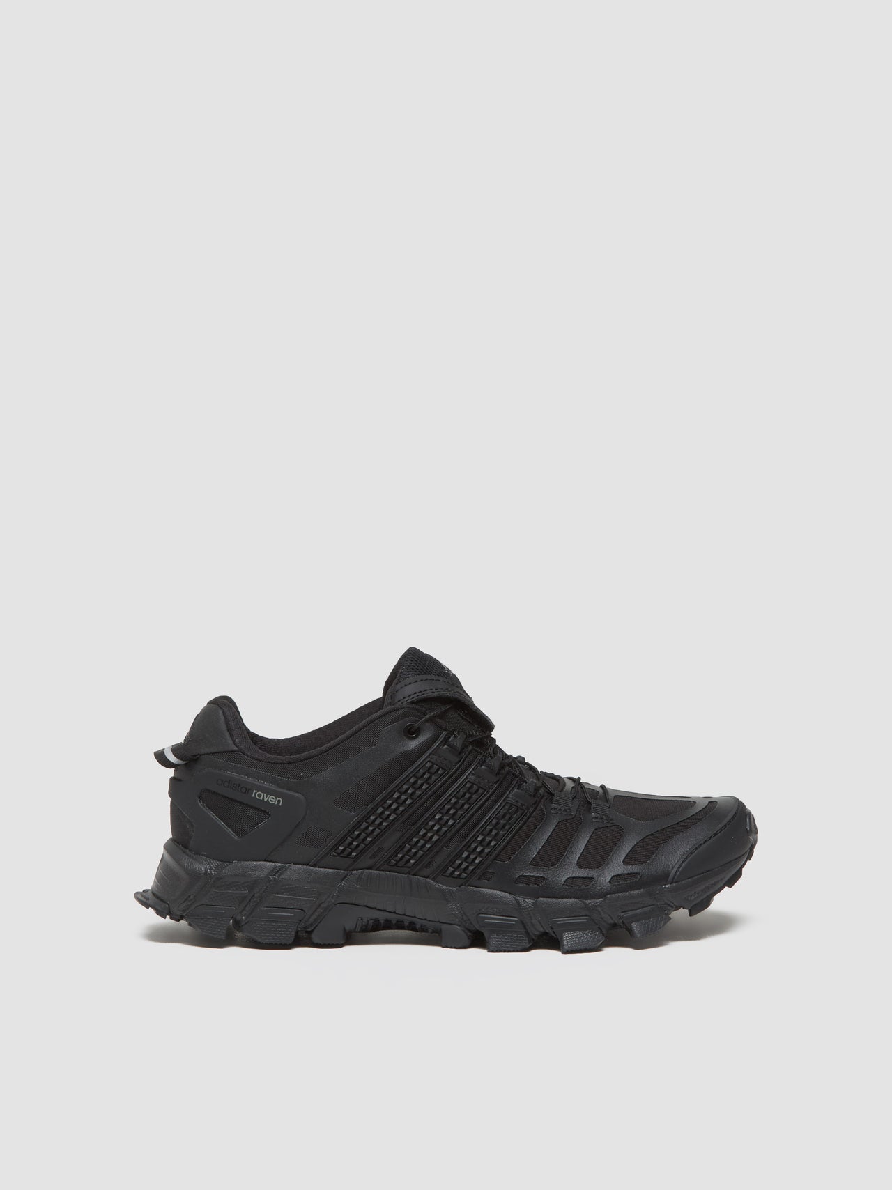 Adistar Raven Sneaker in Core Black & Carbon