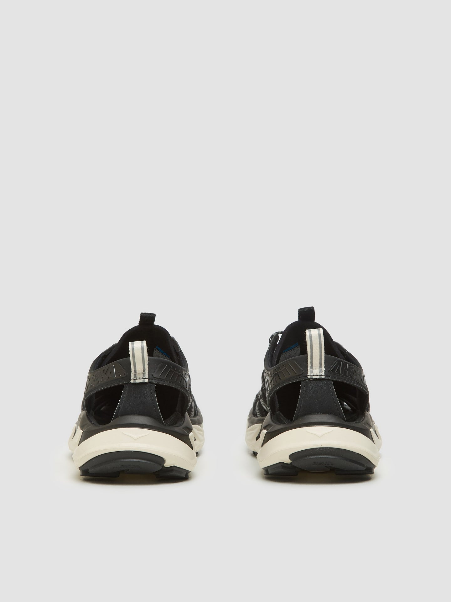 Hopara Sneaker in Black & Alabaster