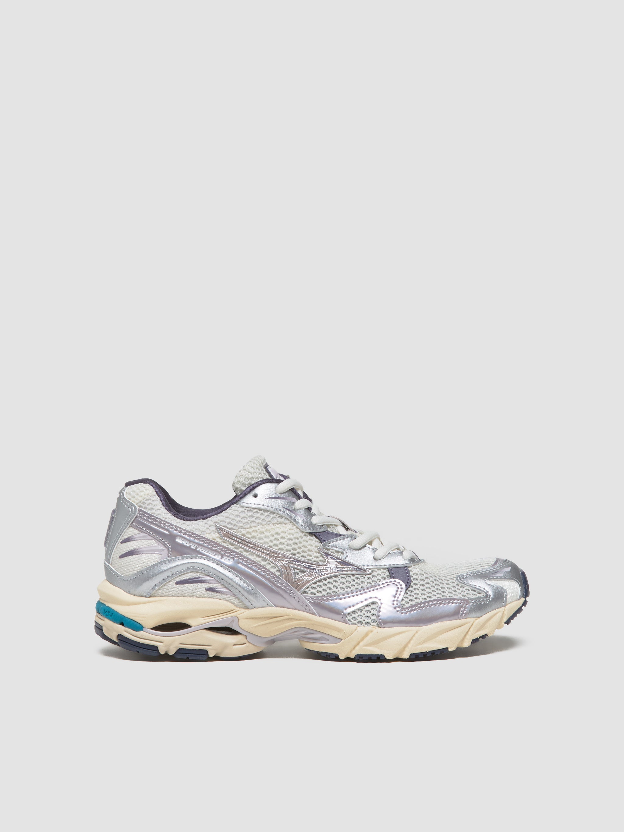 Wave Rider 10 Sneaker in Snow White & Lilac Marble