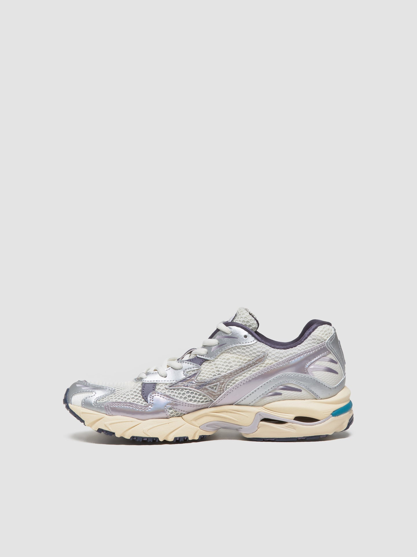 Wave Rider 10 Sneaker in Snow White & Lilac Marble