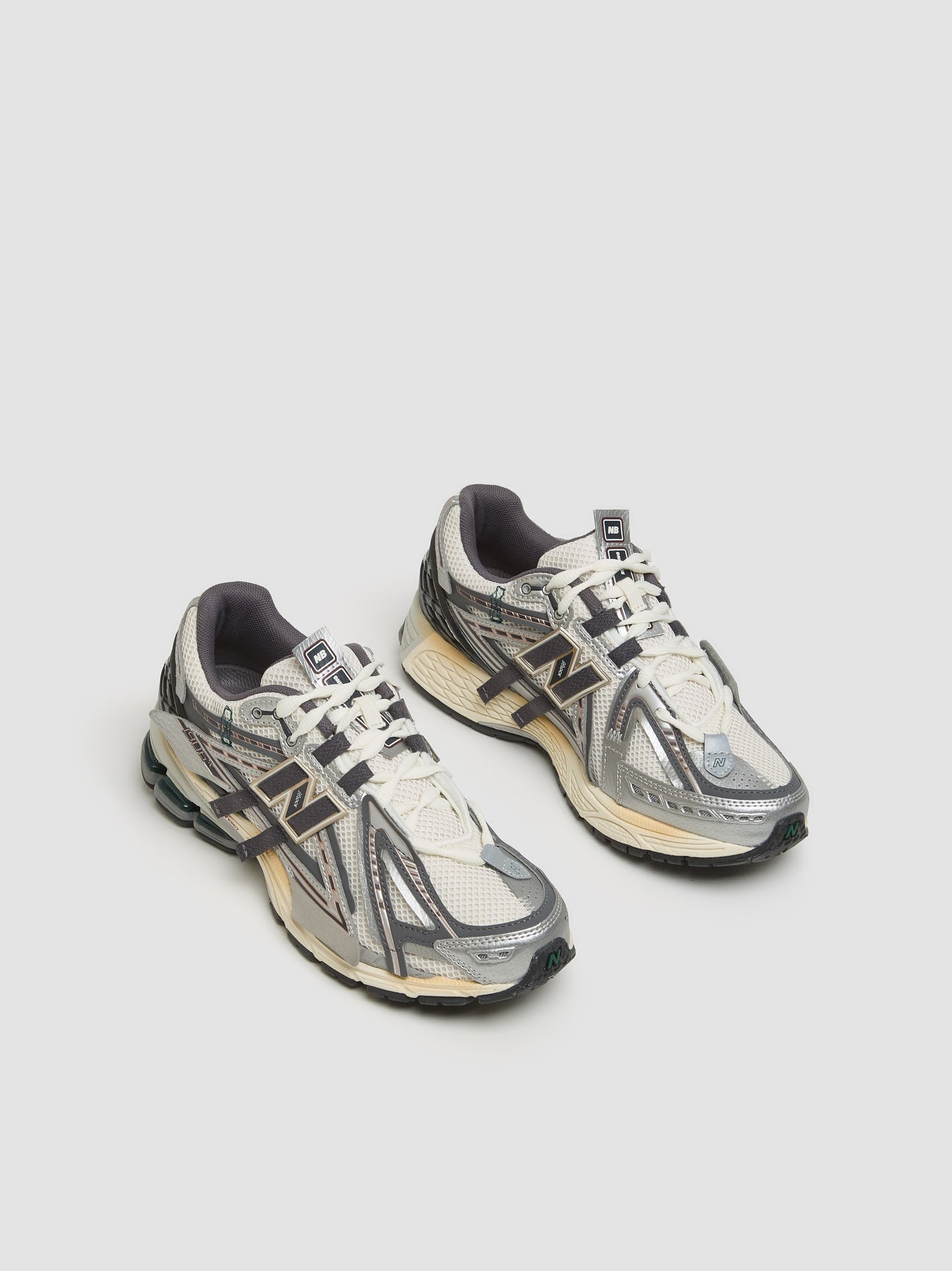 M1906AD Sneaker in Silver Metallic