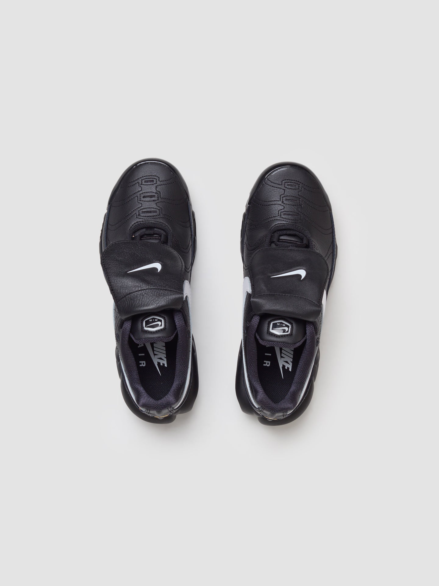 WMNS Air Max Plus Tiempo Sneaker in Black