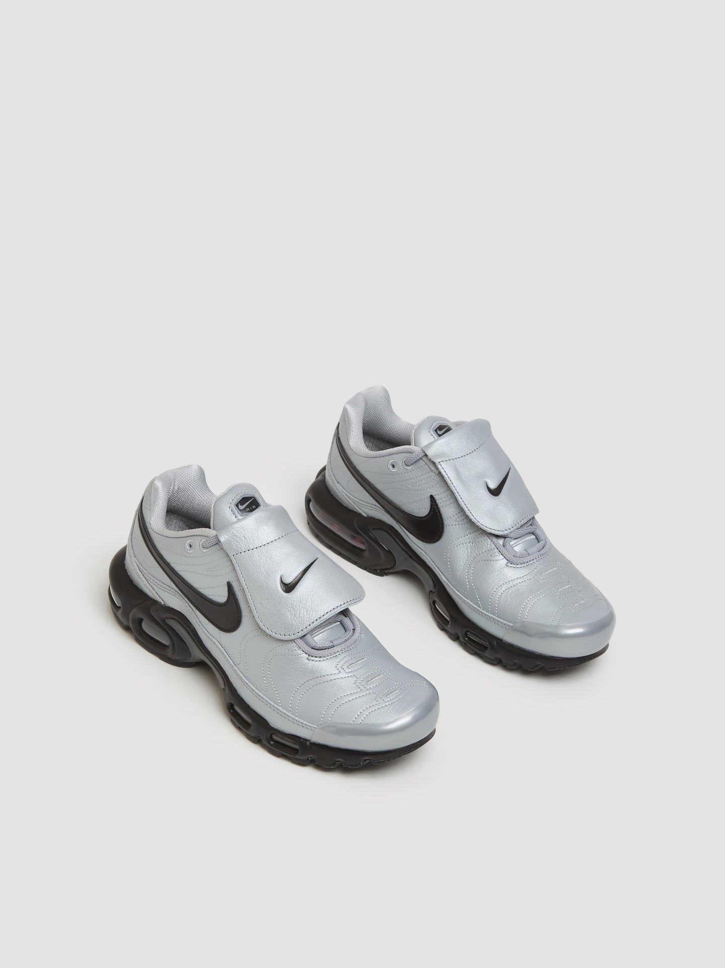 Air Max Plus Tiempo Sneaker in Wolf Grey