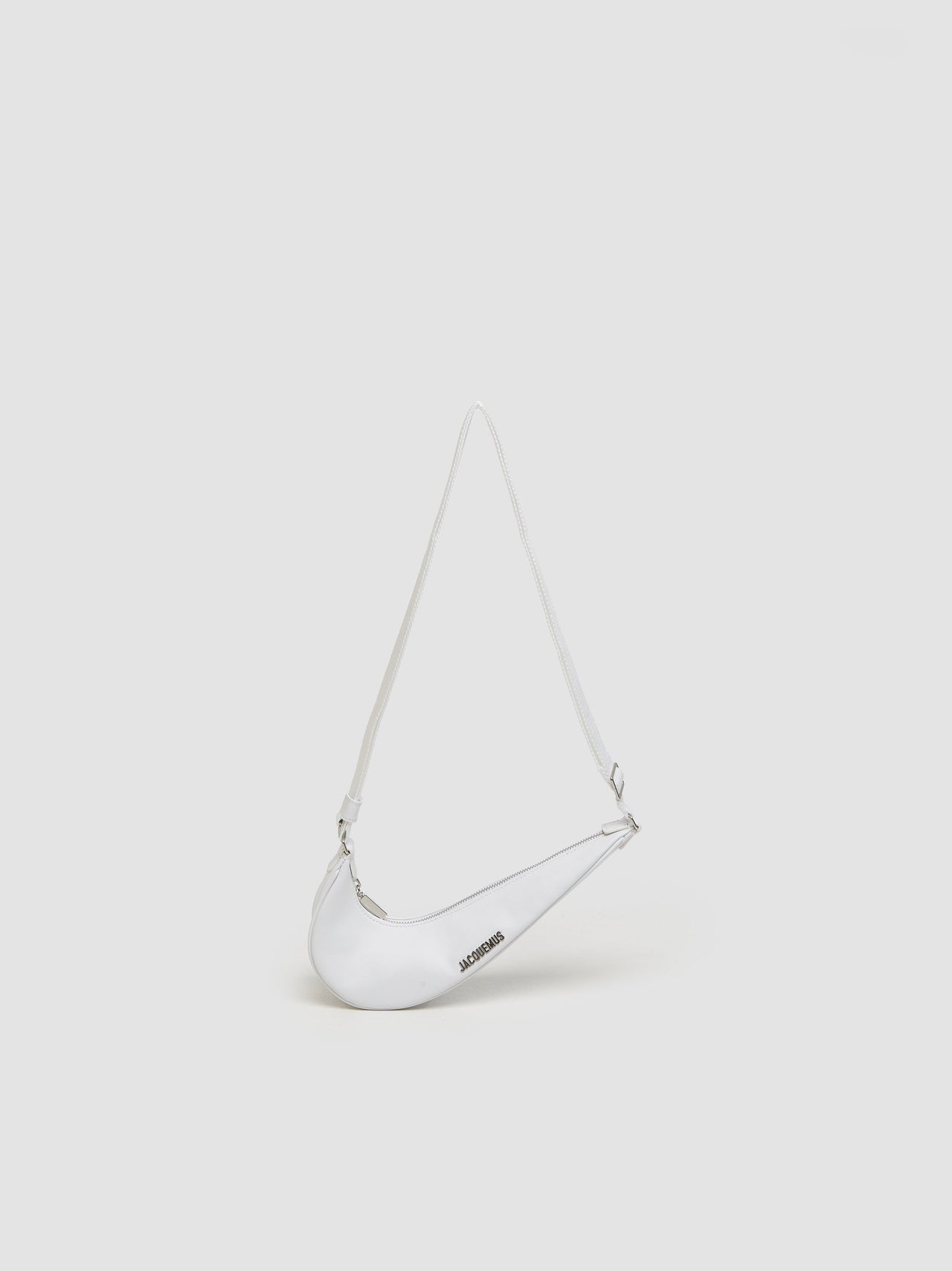 x Jacquemus Swoosh Bag in White