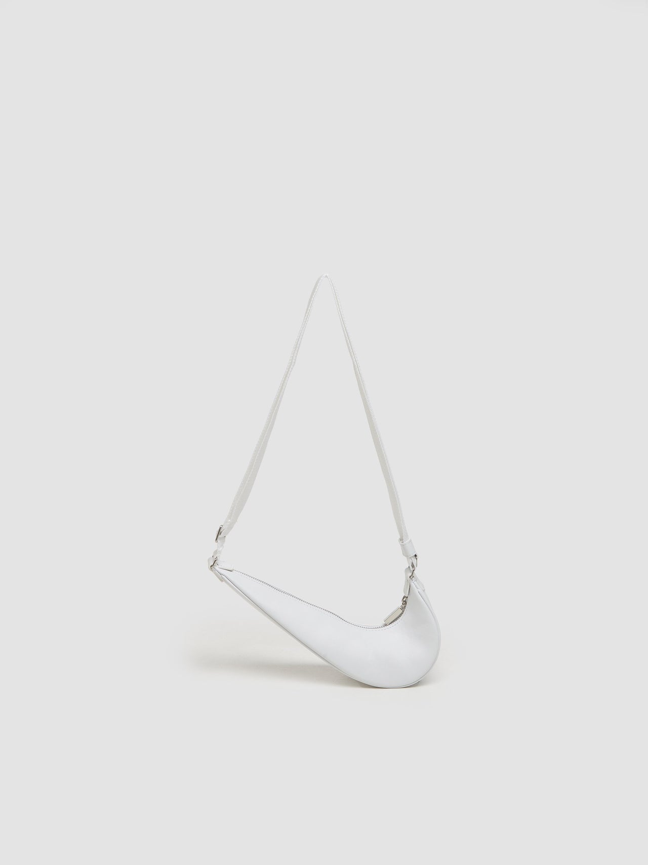 x Jacquemus Swoosh Bag in White