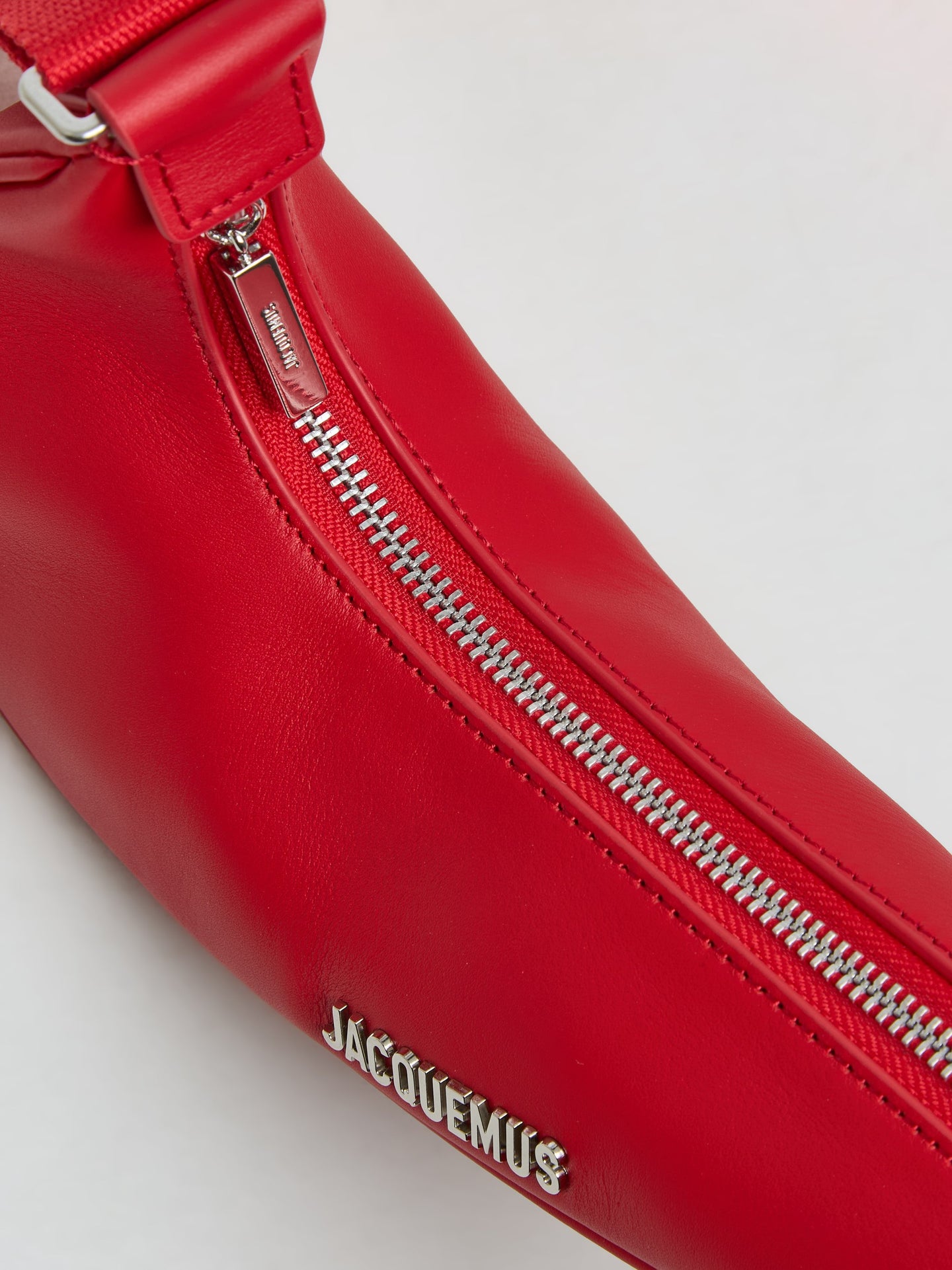 x Jacquemus Swoosh Bag in Red