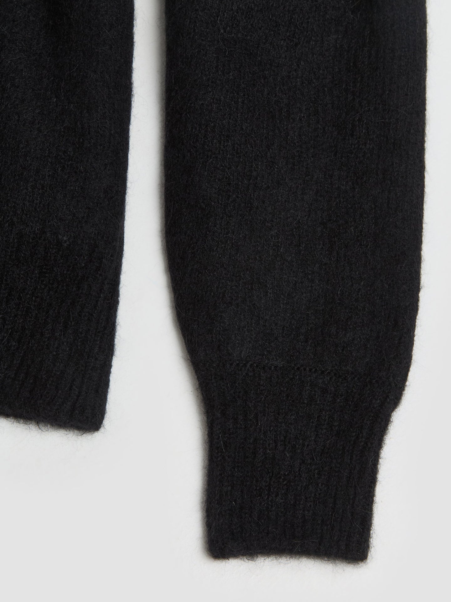 Alpaca Knit Relaxed Jumper in Black