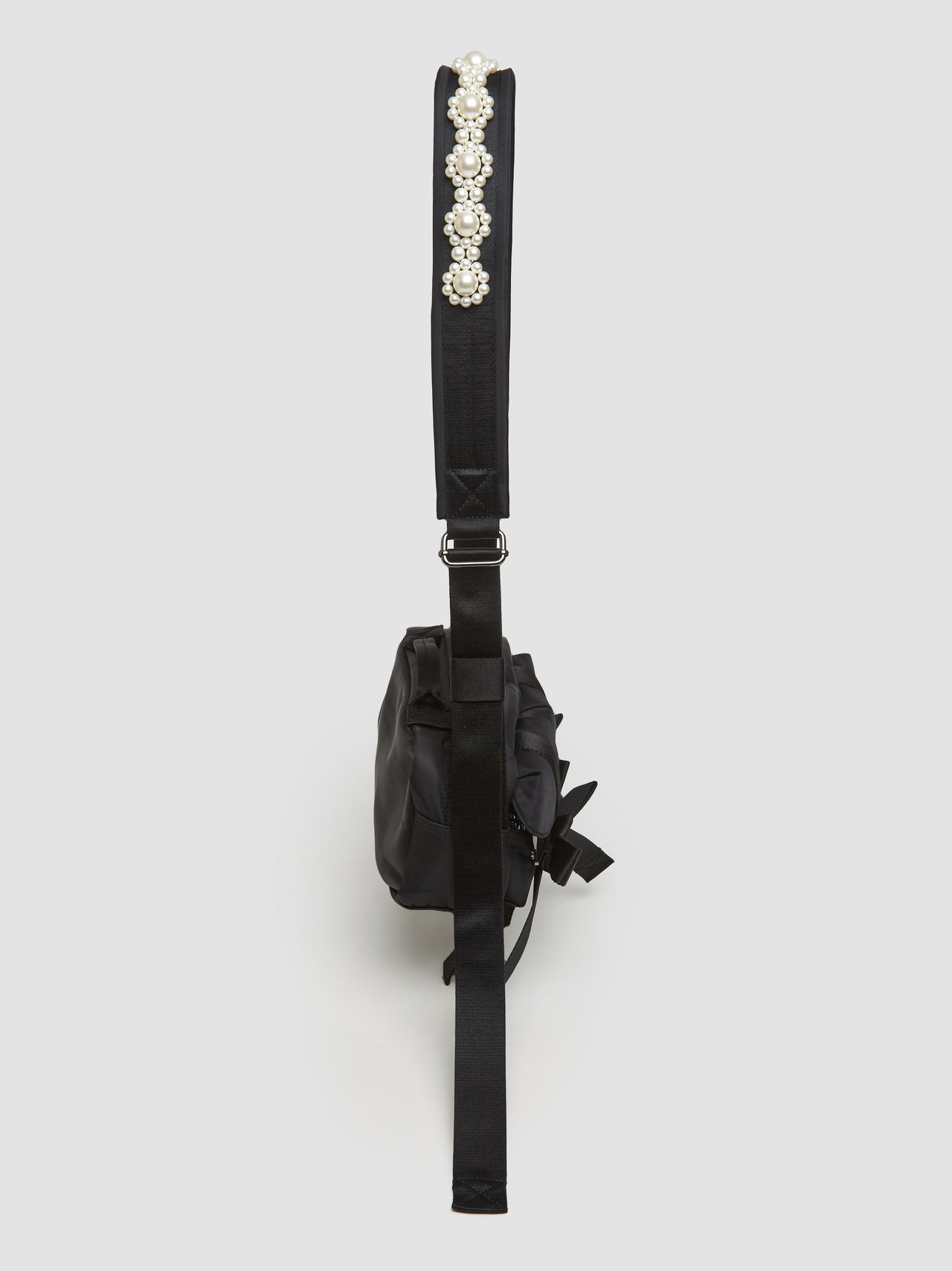 Beaded Classic Bow Crossbody Bag in Black