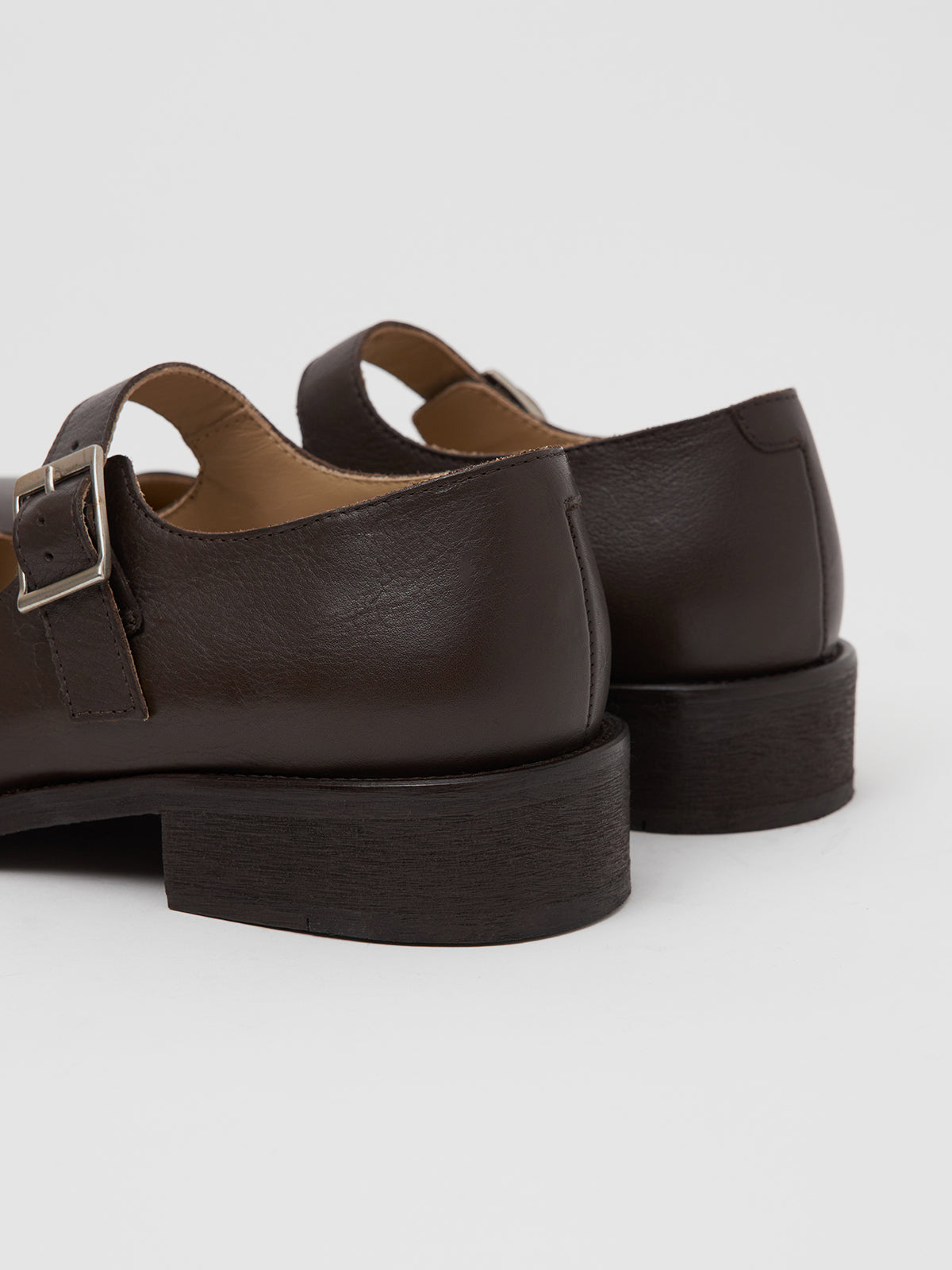 Mary Jane Shoes in Umber