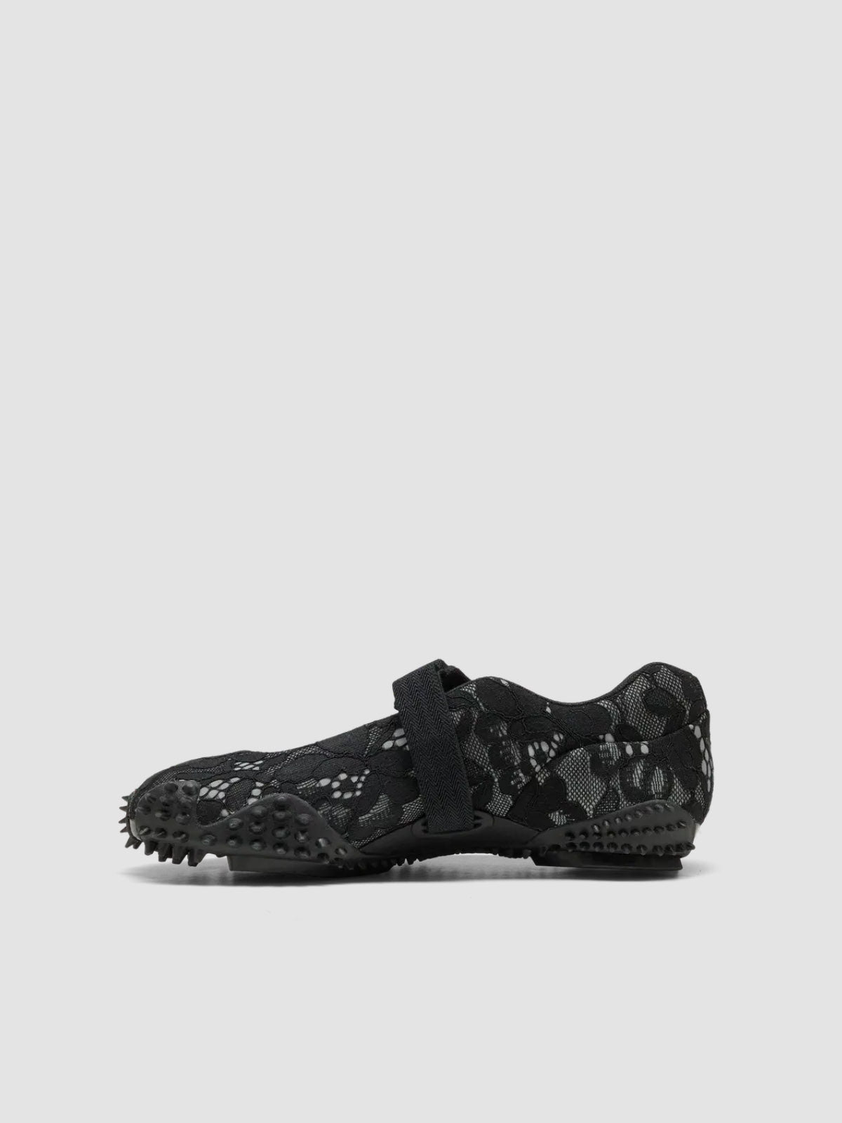 Mostro Fey Lace Sneaker in Black