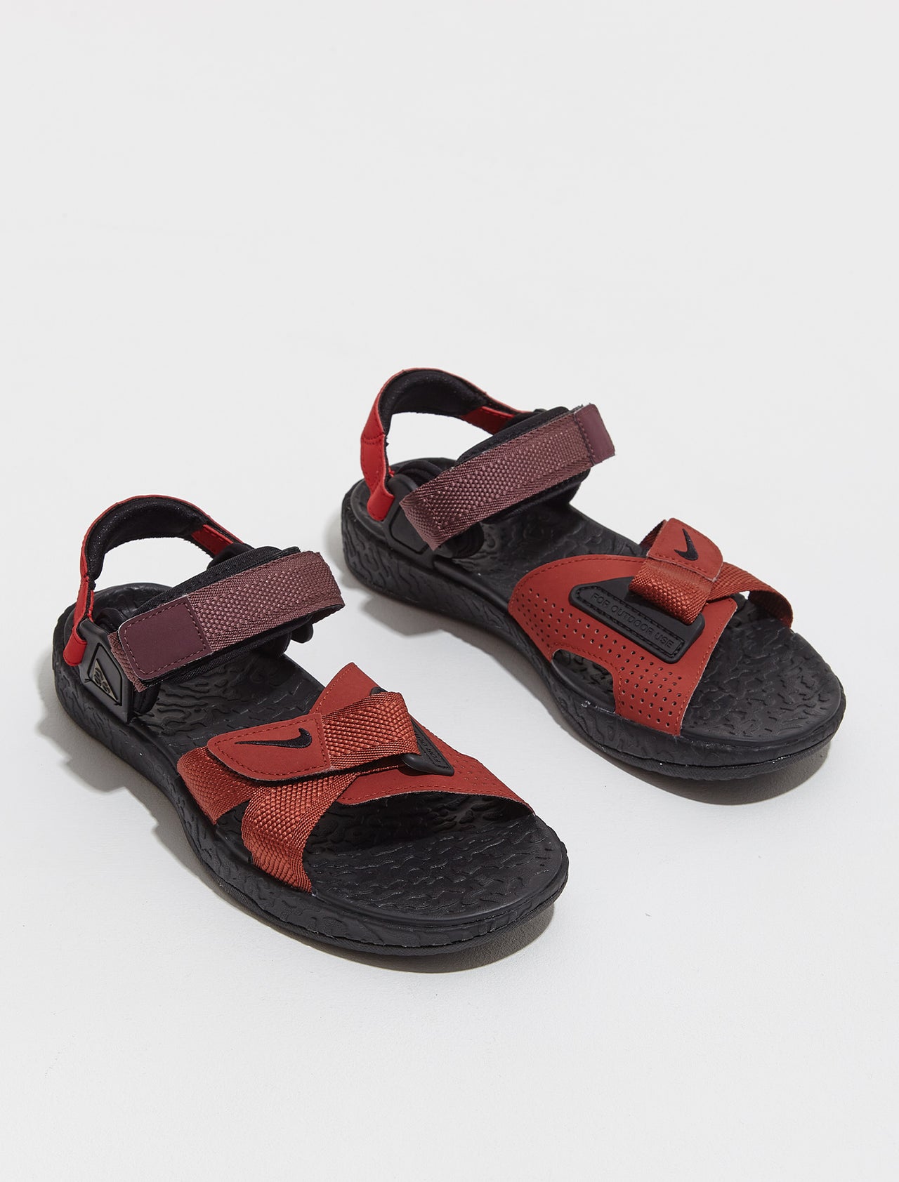 ACG Air Deschutz + Sandal in Redstone