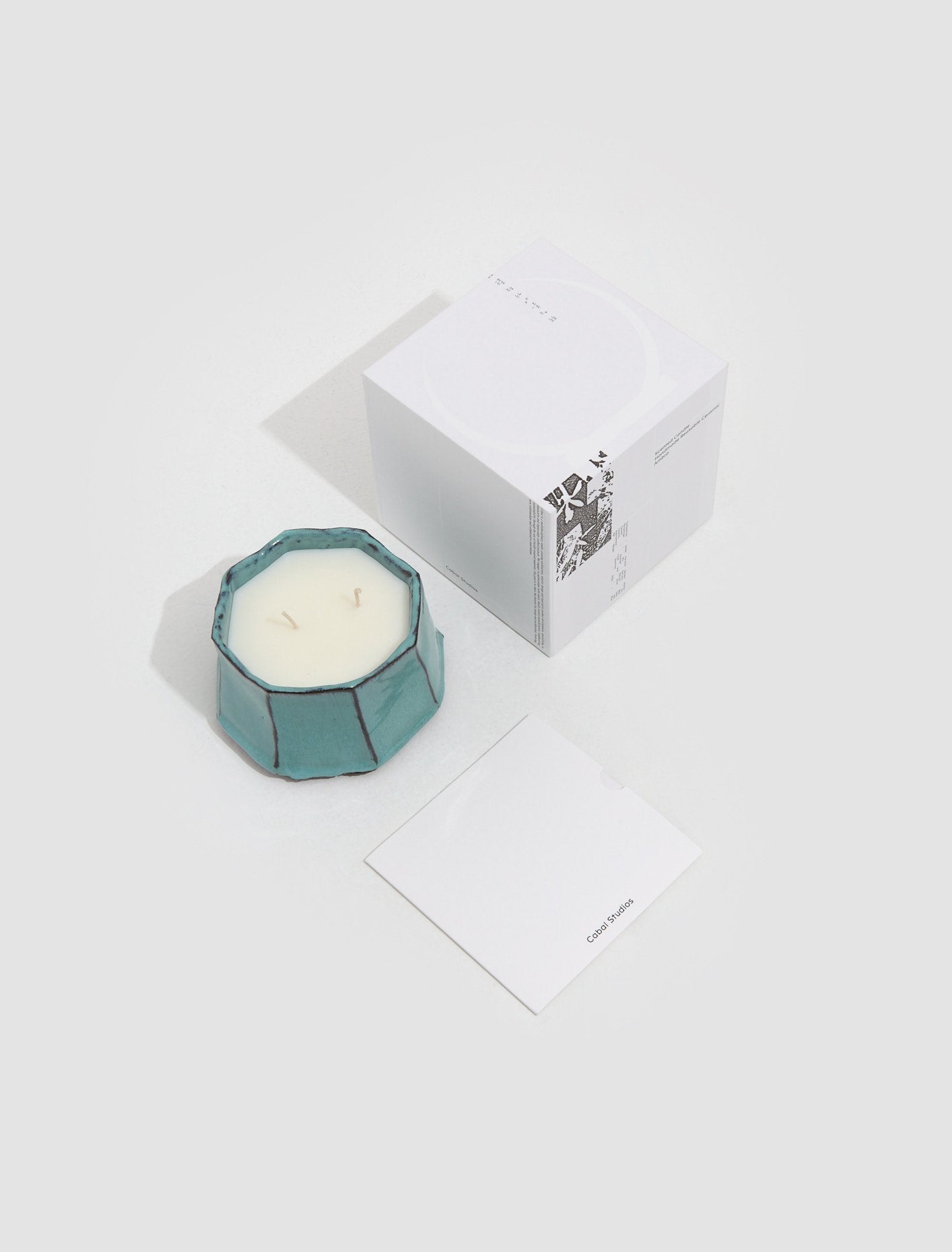 Ambra Candle