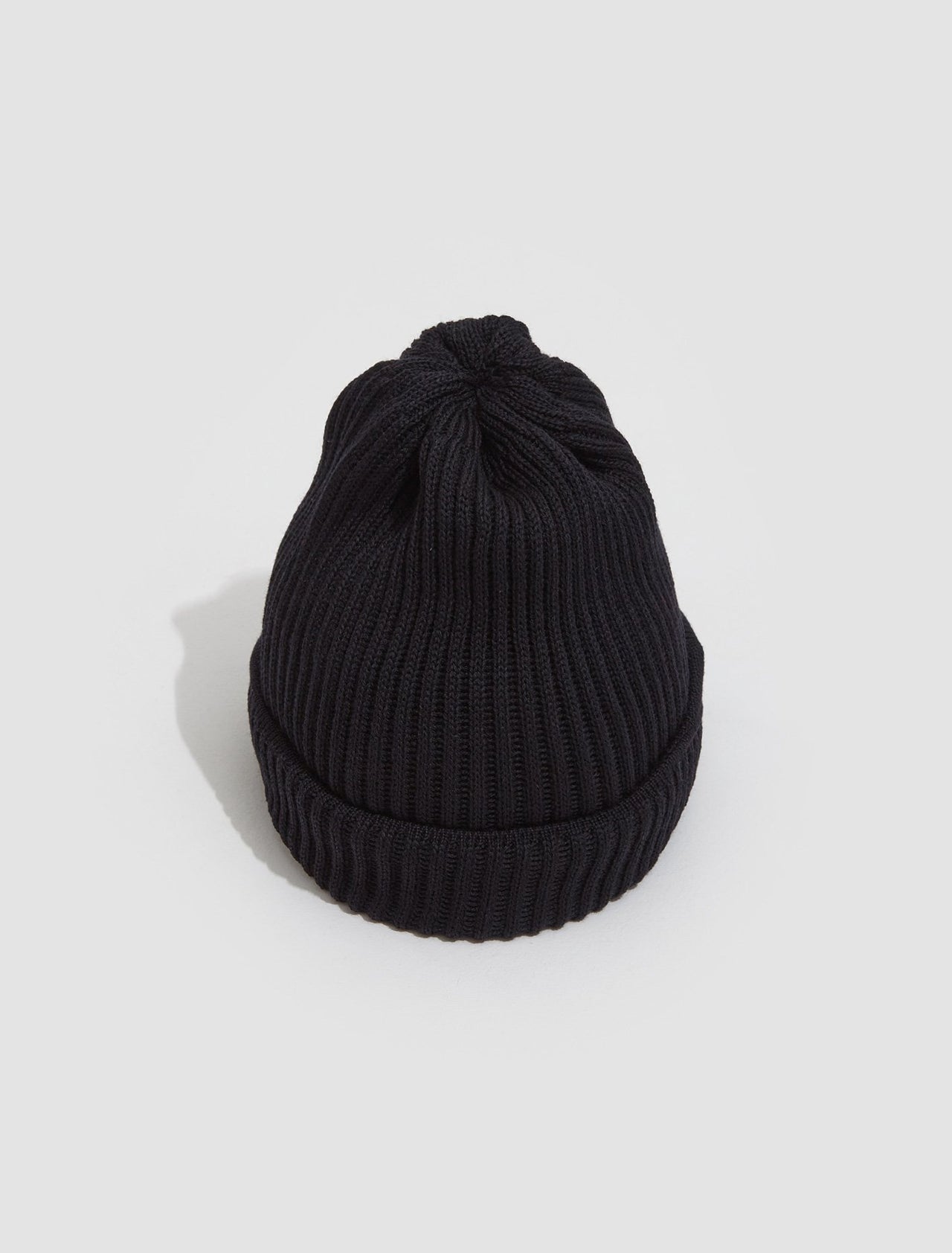 Ribbed Knit Beanie in Black