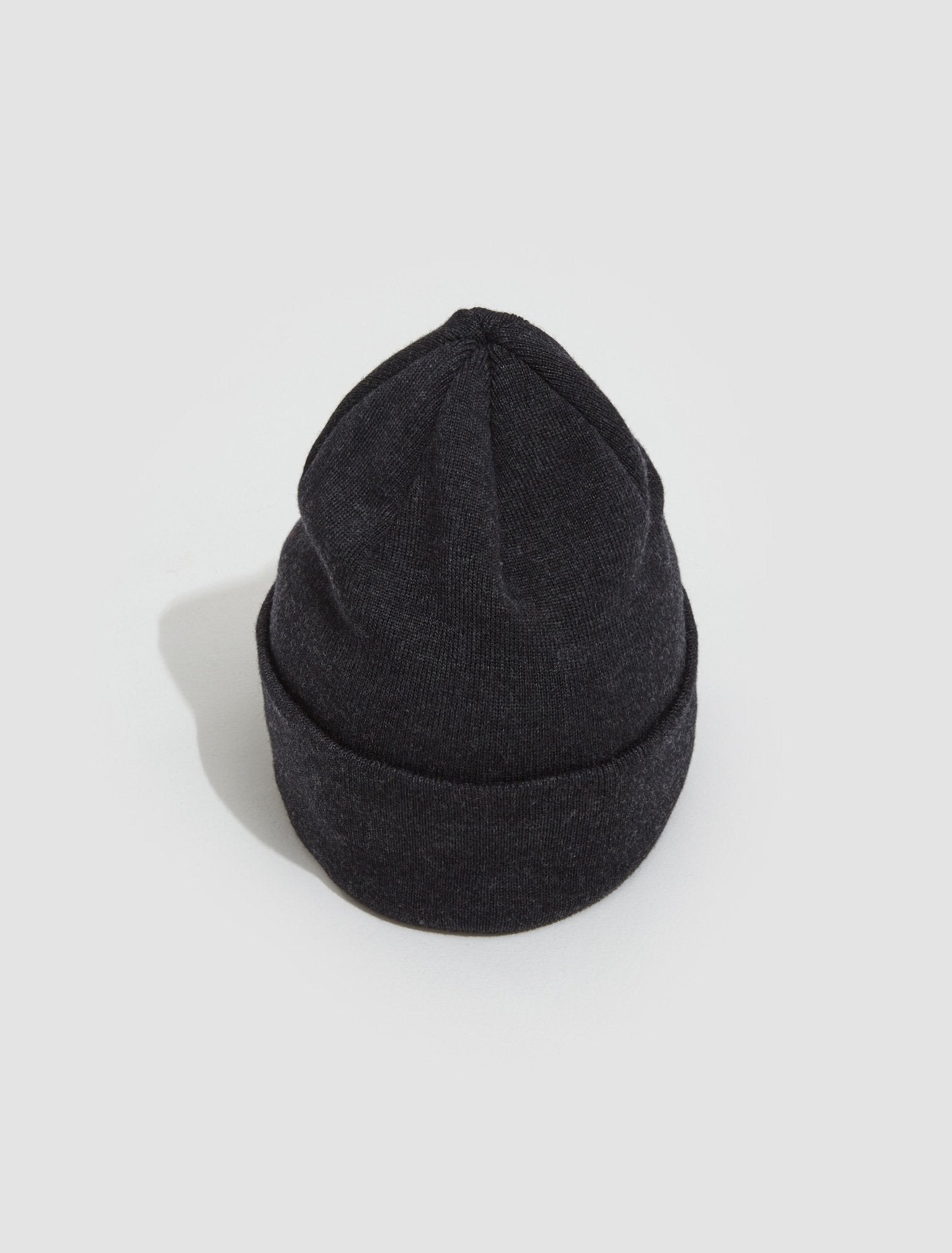 Fine Knit Merino Wool Beanie in Anthracite