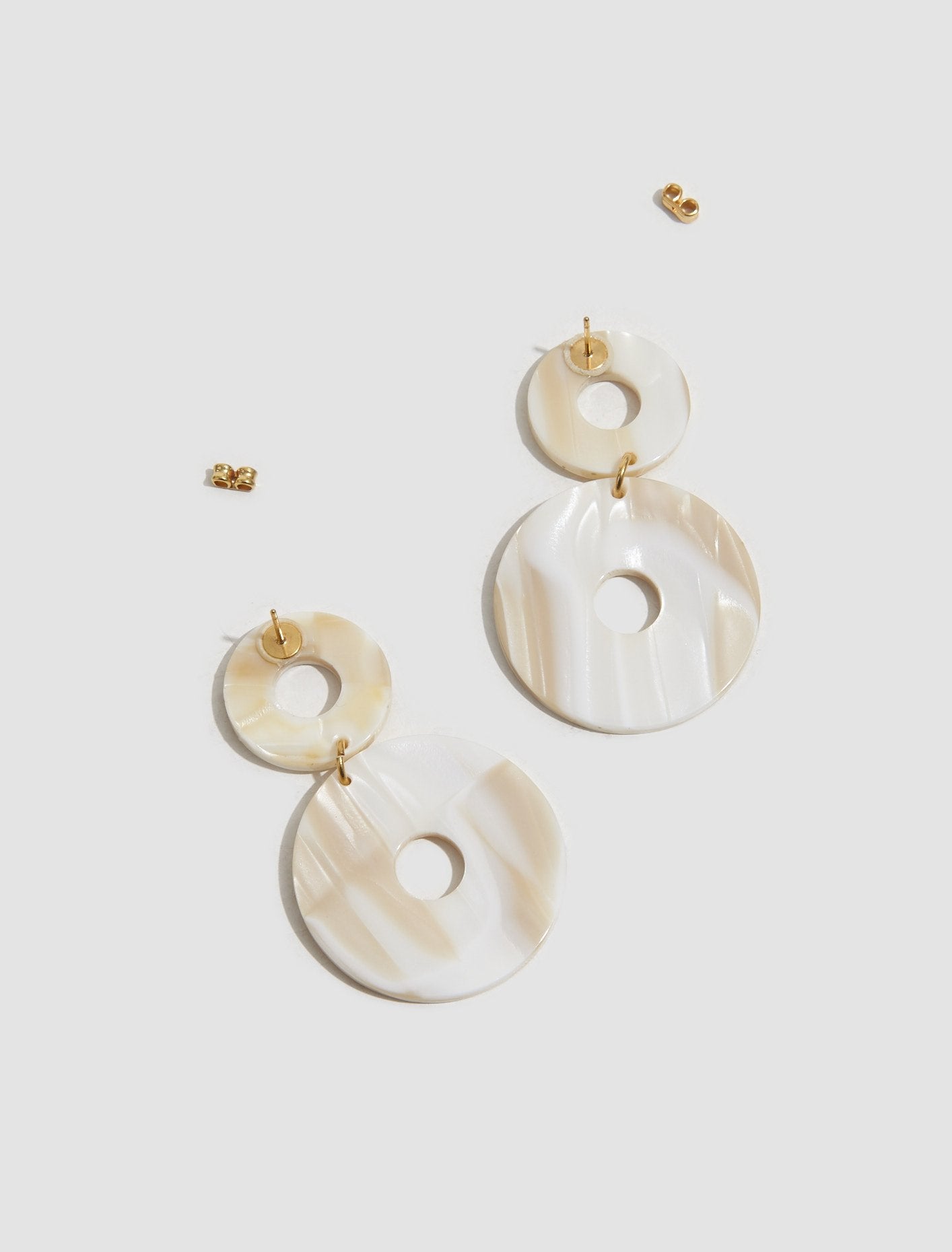 Scabiosa Earrings in Medium Marfil