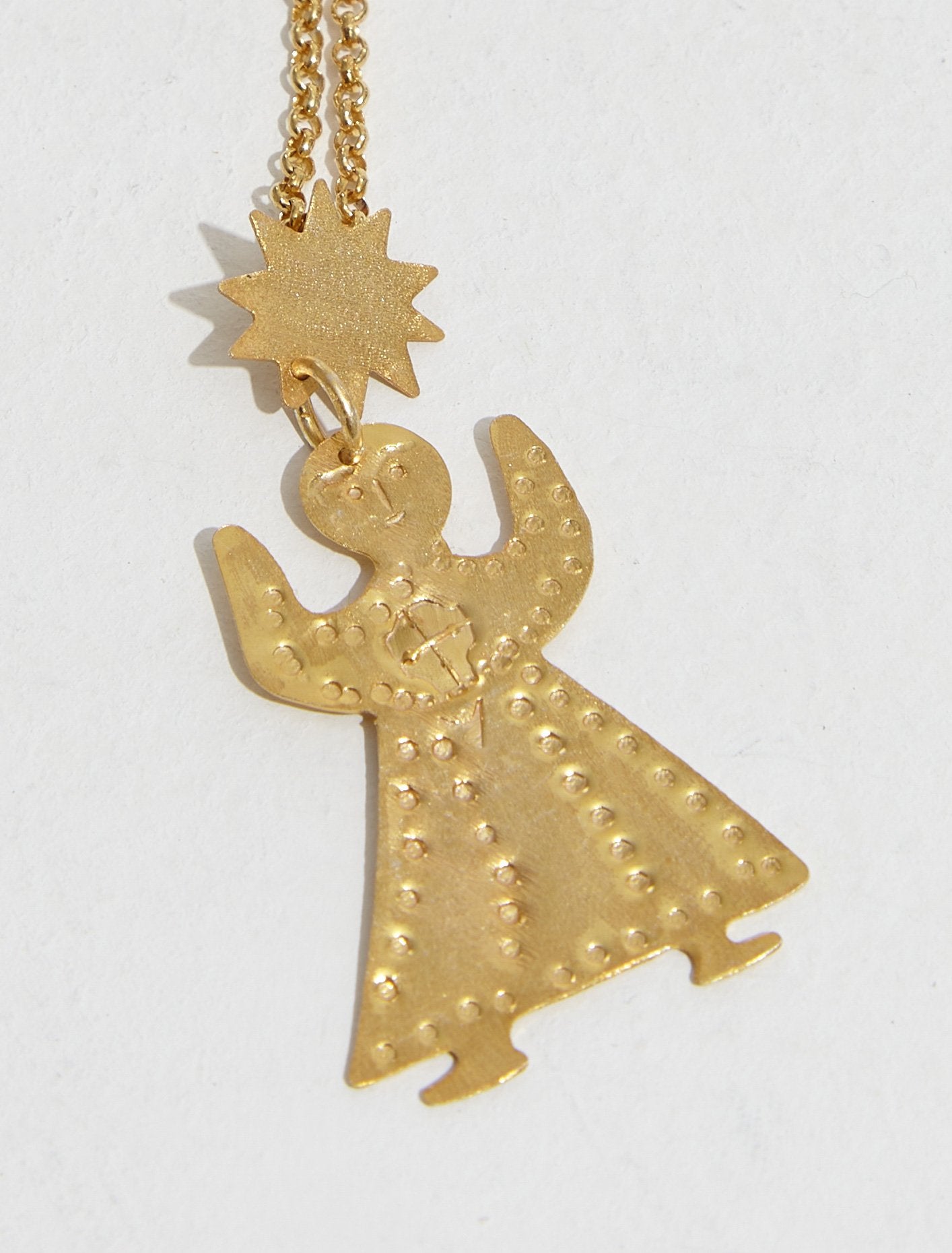 Tête de Soleil Pendant in Gold