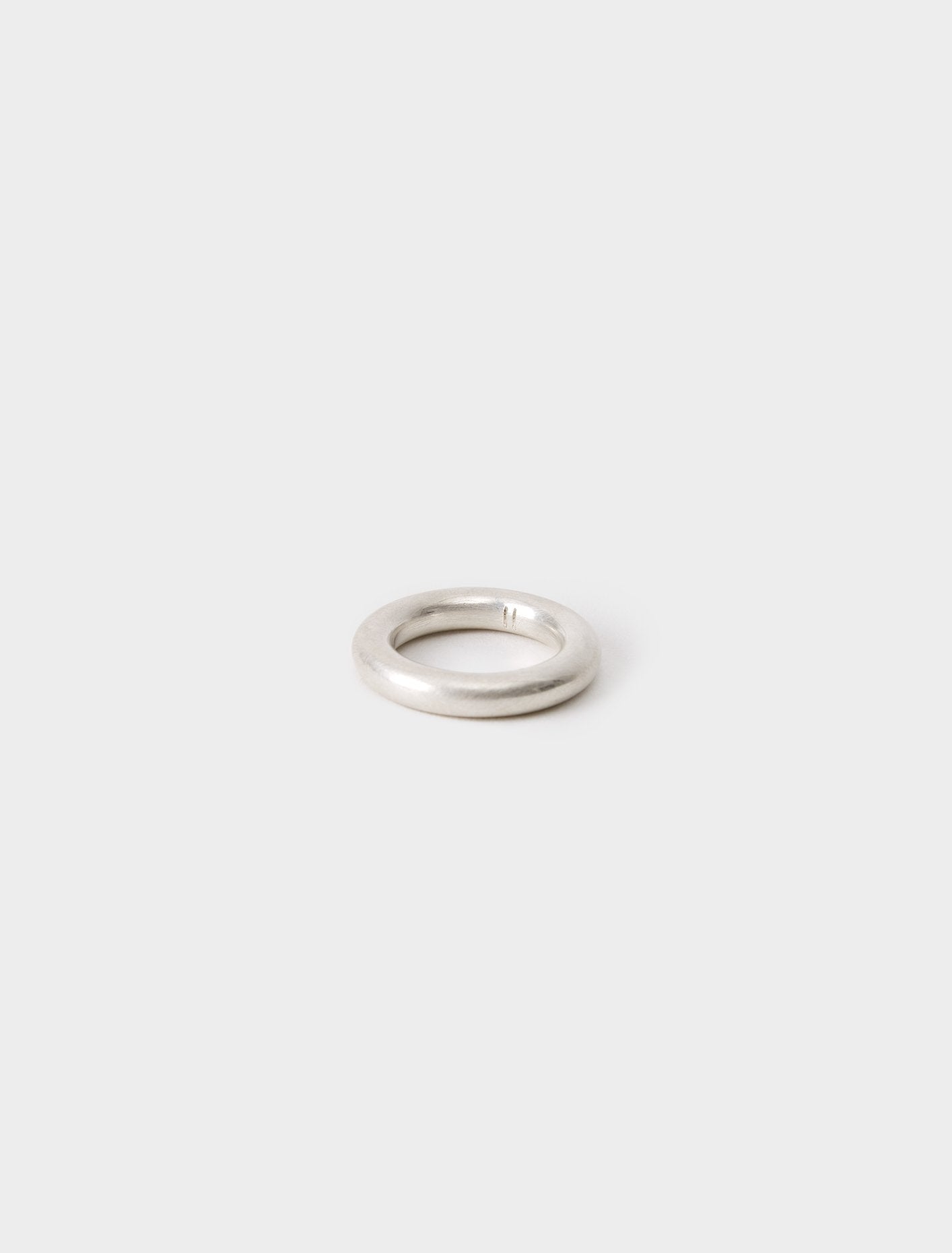 Circle Ring in Silver