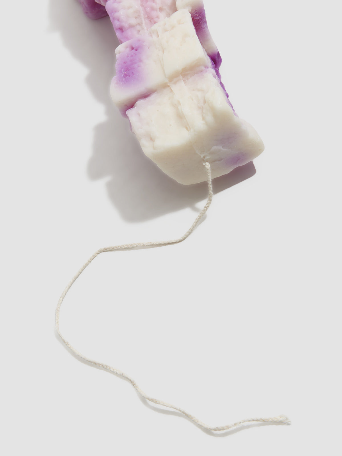 EPS5 Small Candle in Violet Gradient