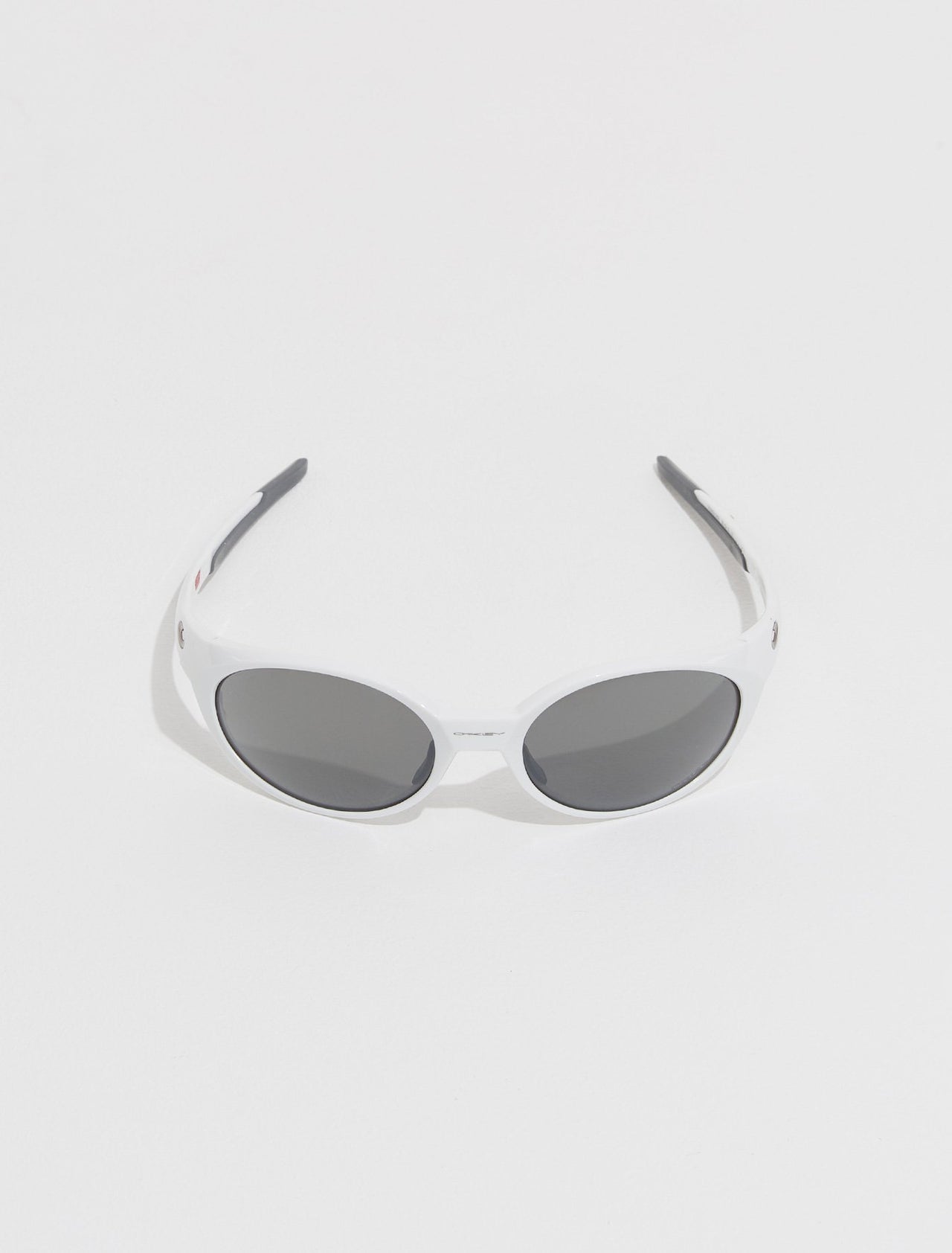 Eye Jacket Redux in Polished White with Prizm Black Lenses