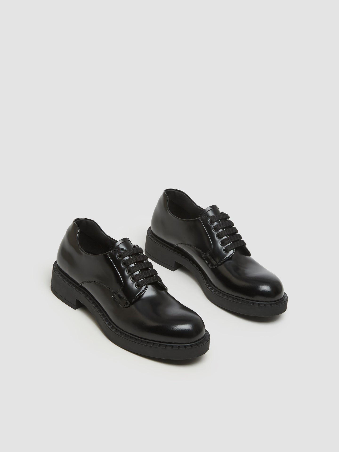 Lace-Up Derby Shoes in Black