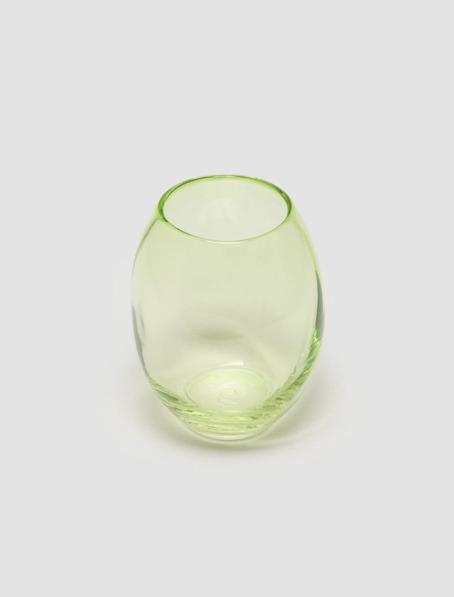 Addled Vase Short in Apple