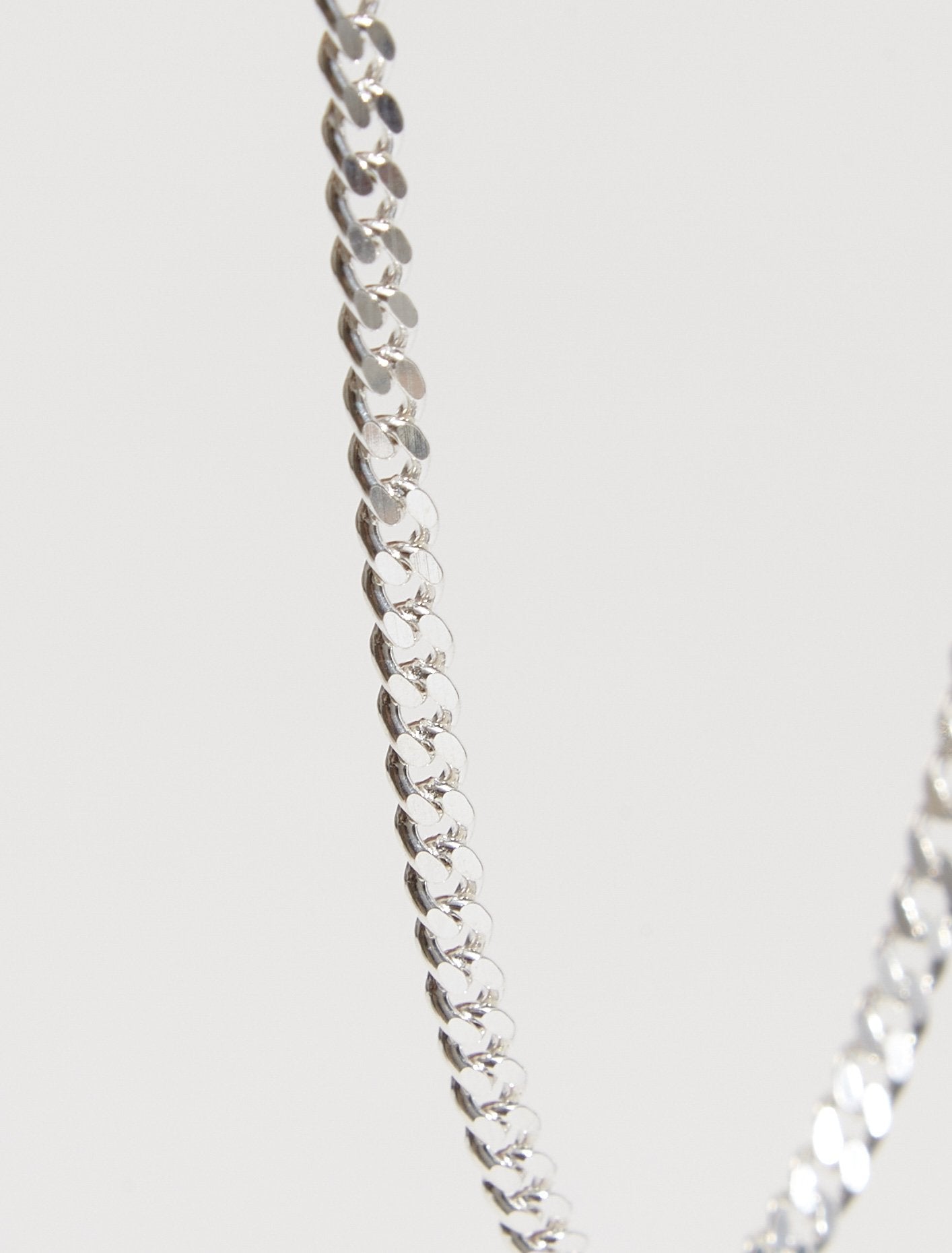 13g Sterling Silver (925) Fine Chain Link Necklace