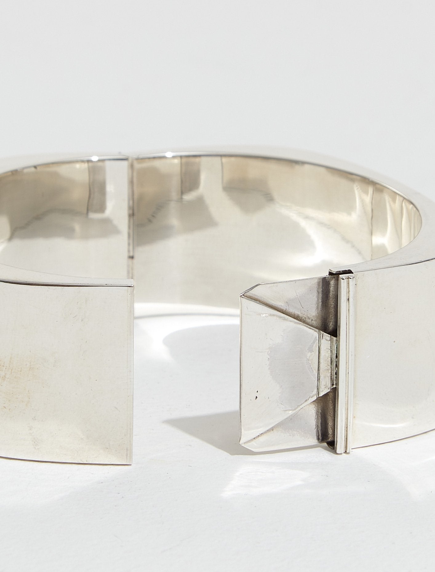 41g Sterling Silver (925) Square Bangle Bracelet