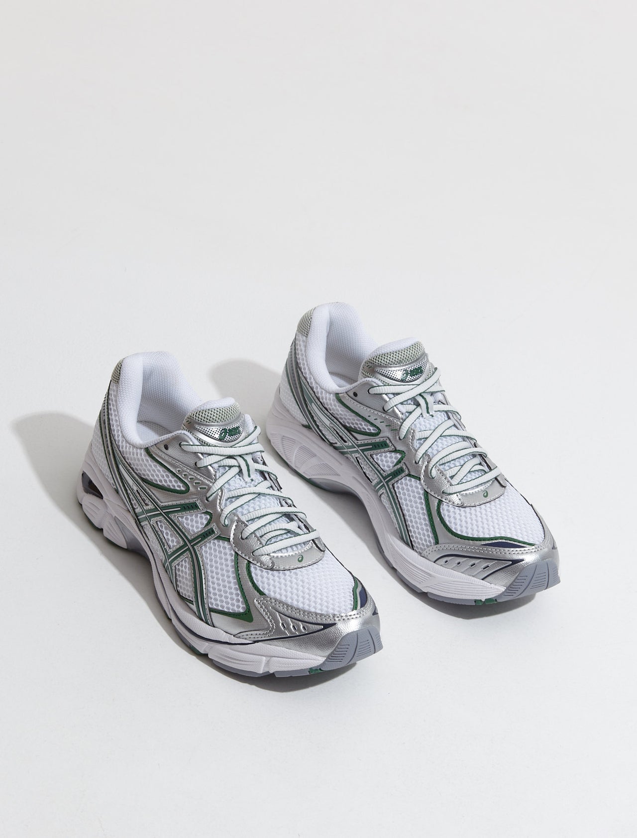 GT-2160 Sneaker in Shamrock Green