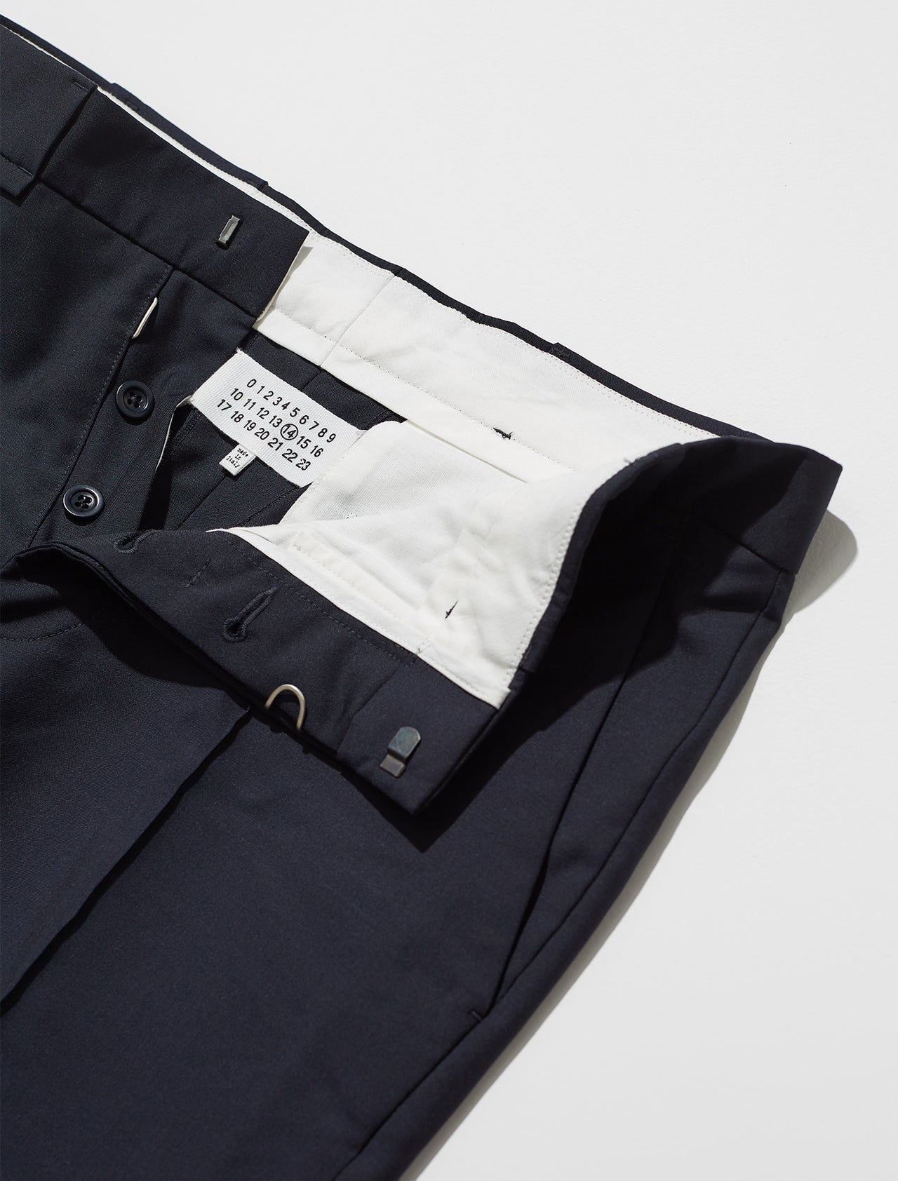 Trousers in Dark Blue