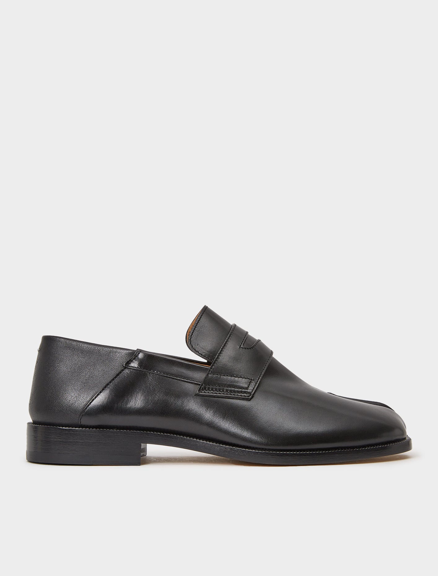 Tabi Slip-On Loafers in Black