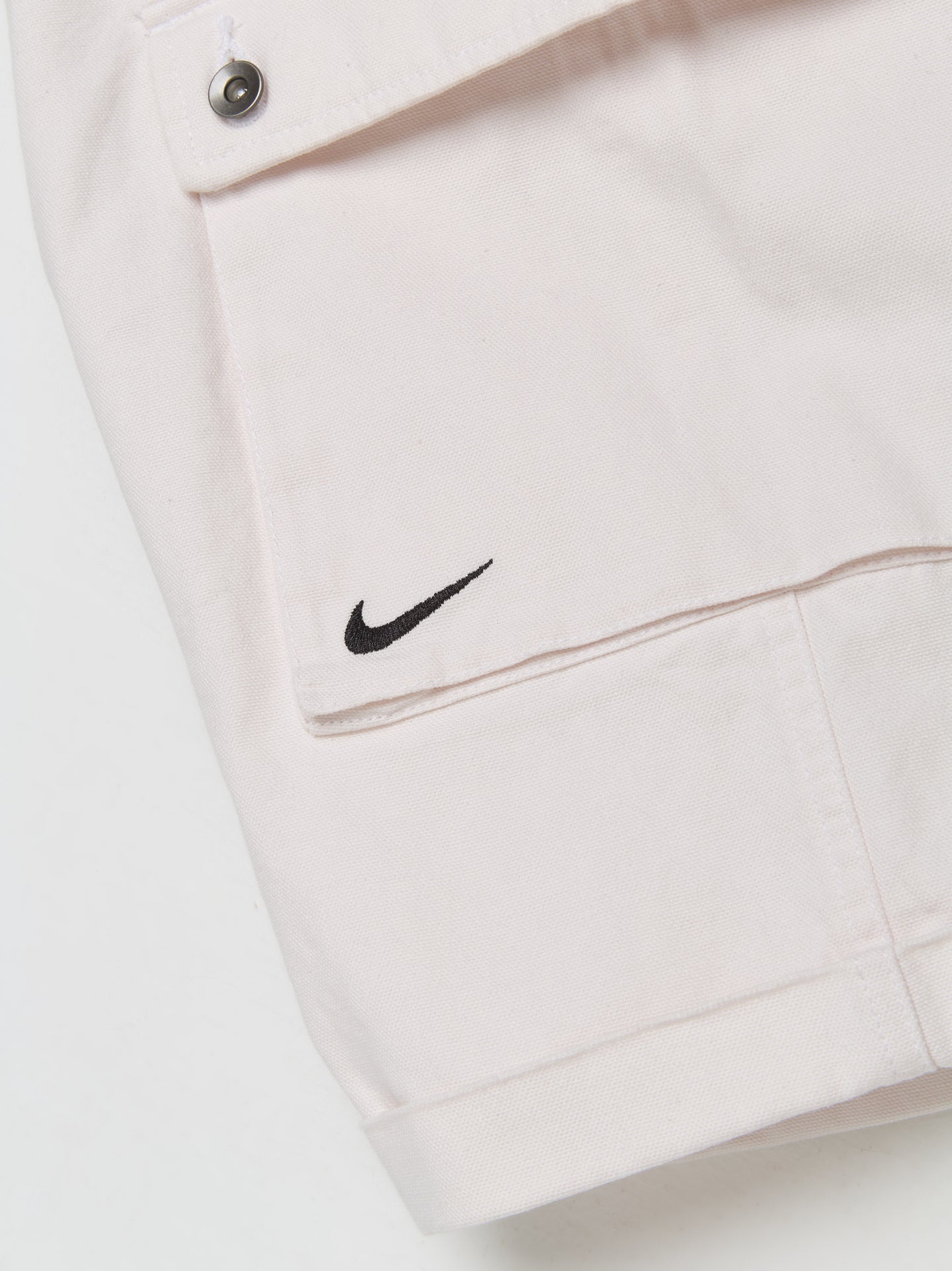 Woven P44 Cargo Shorts in White