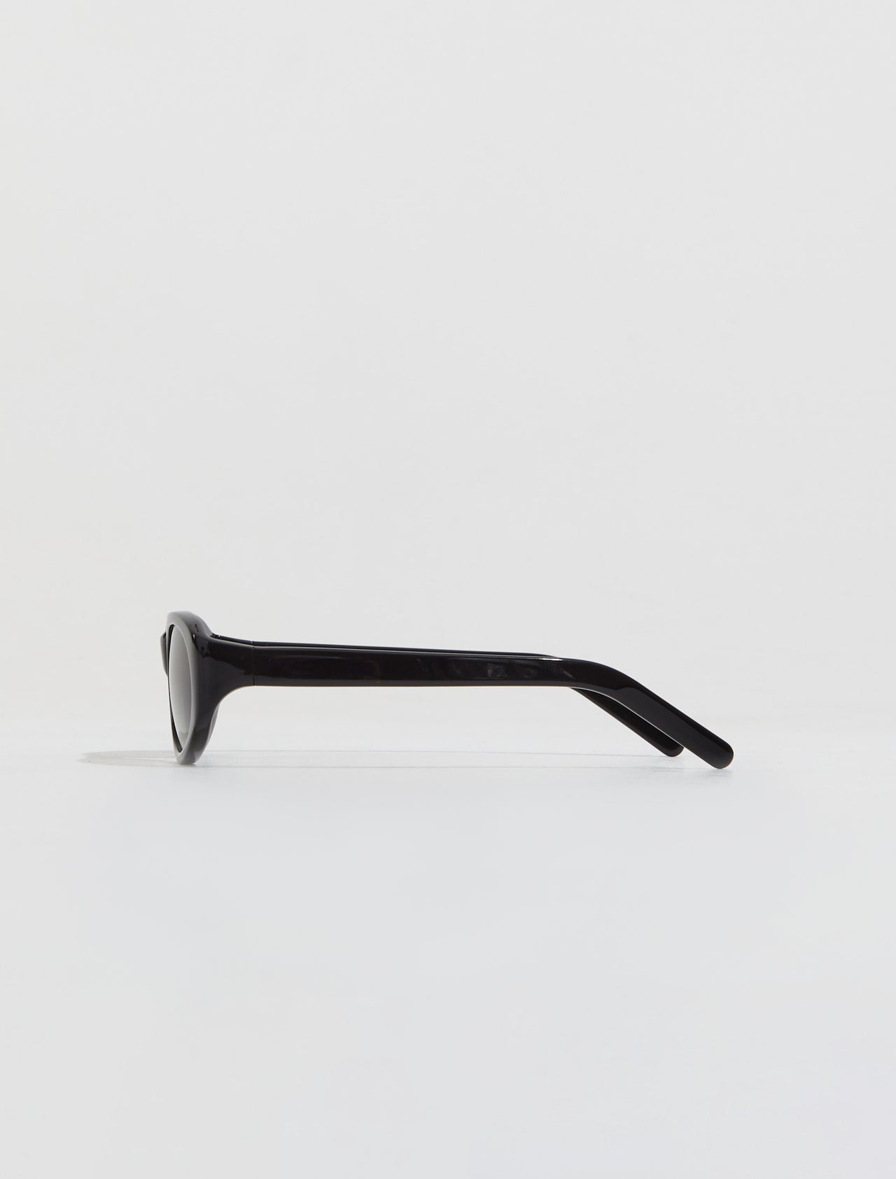 Unwound Sunglasses in Infinite Black