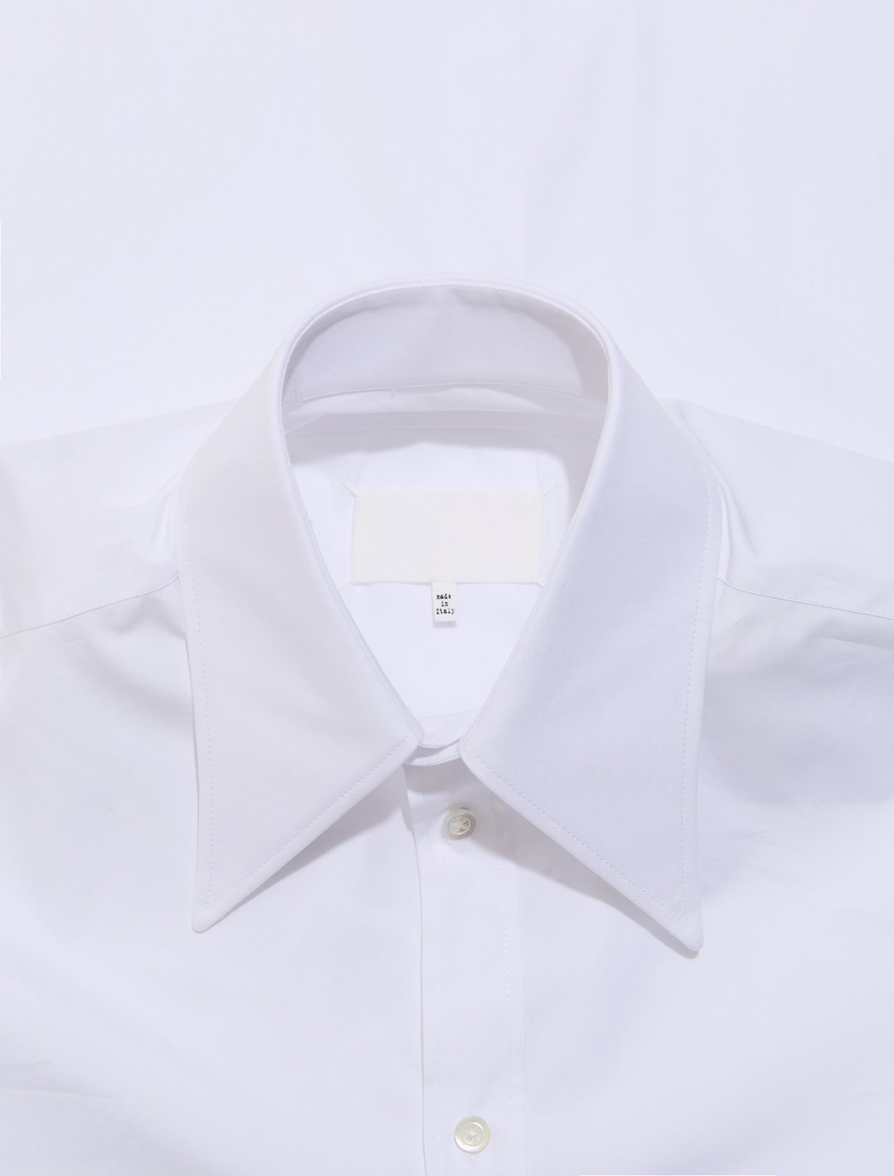 Pointed Collar Shirt in White