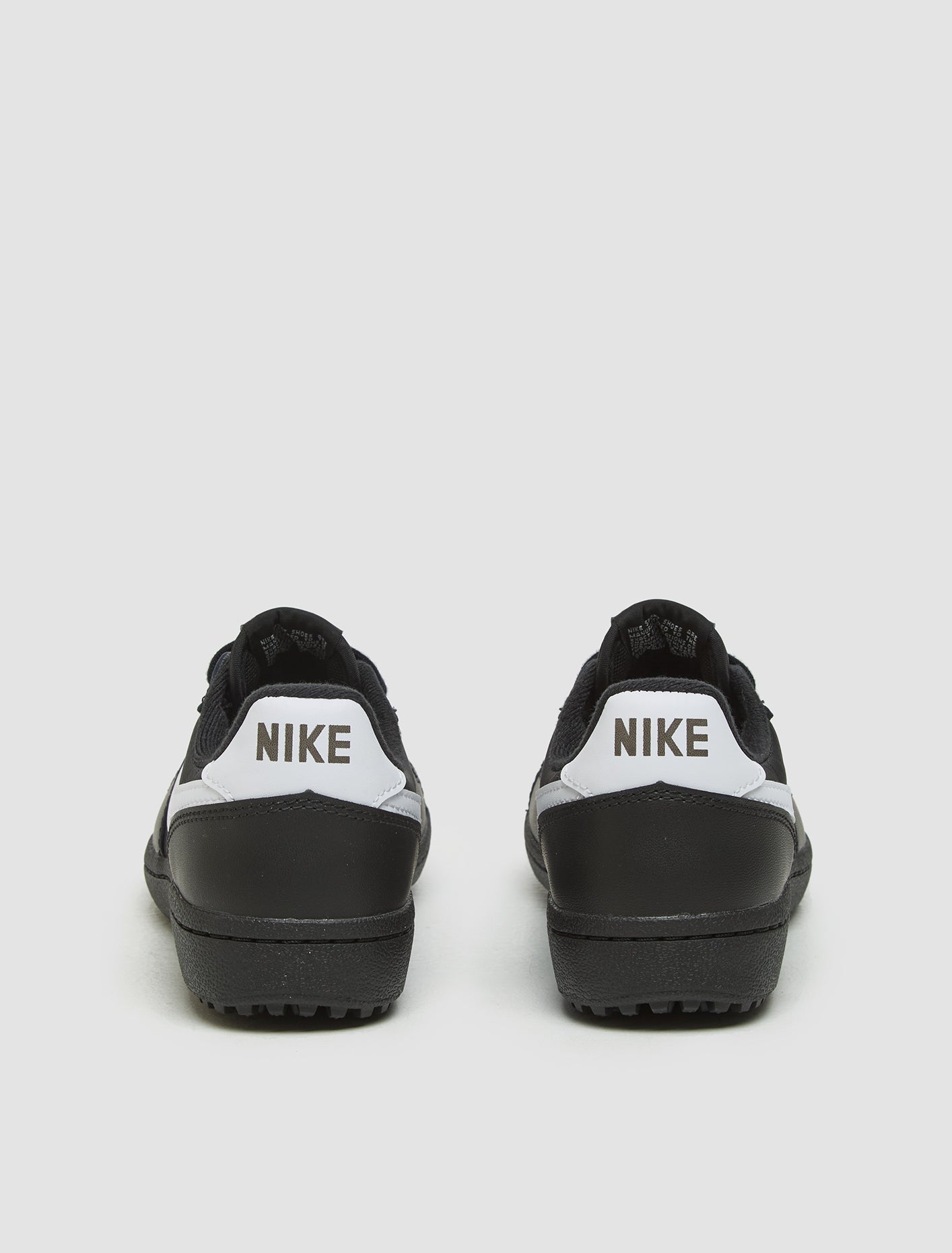 Field General 82 SP Sneaker in Black & White